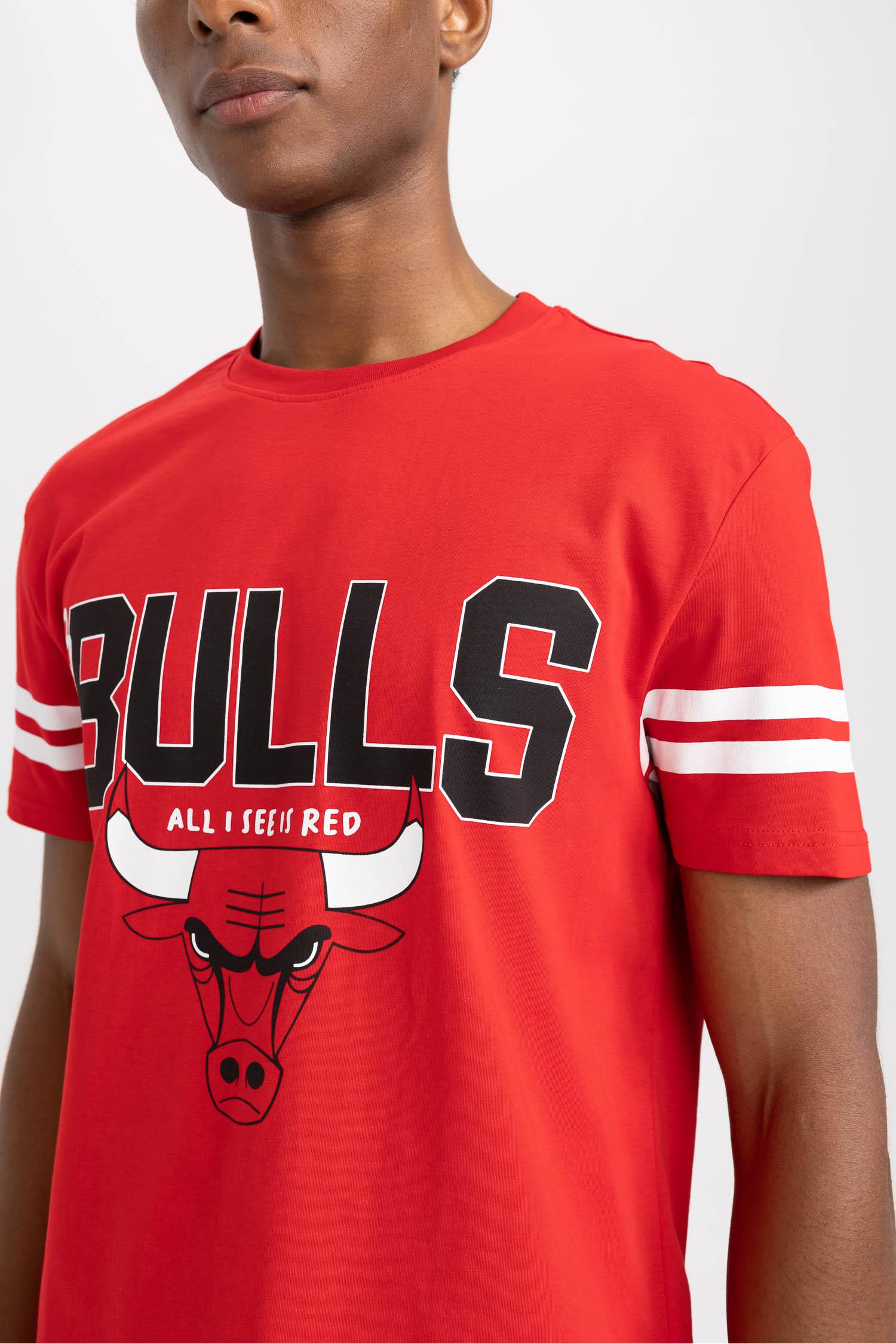 Black MAN Defacto Fit NBA Chicago Bulls Licensed Oversize T-Shirt
