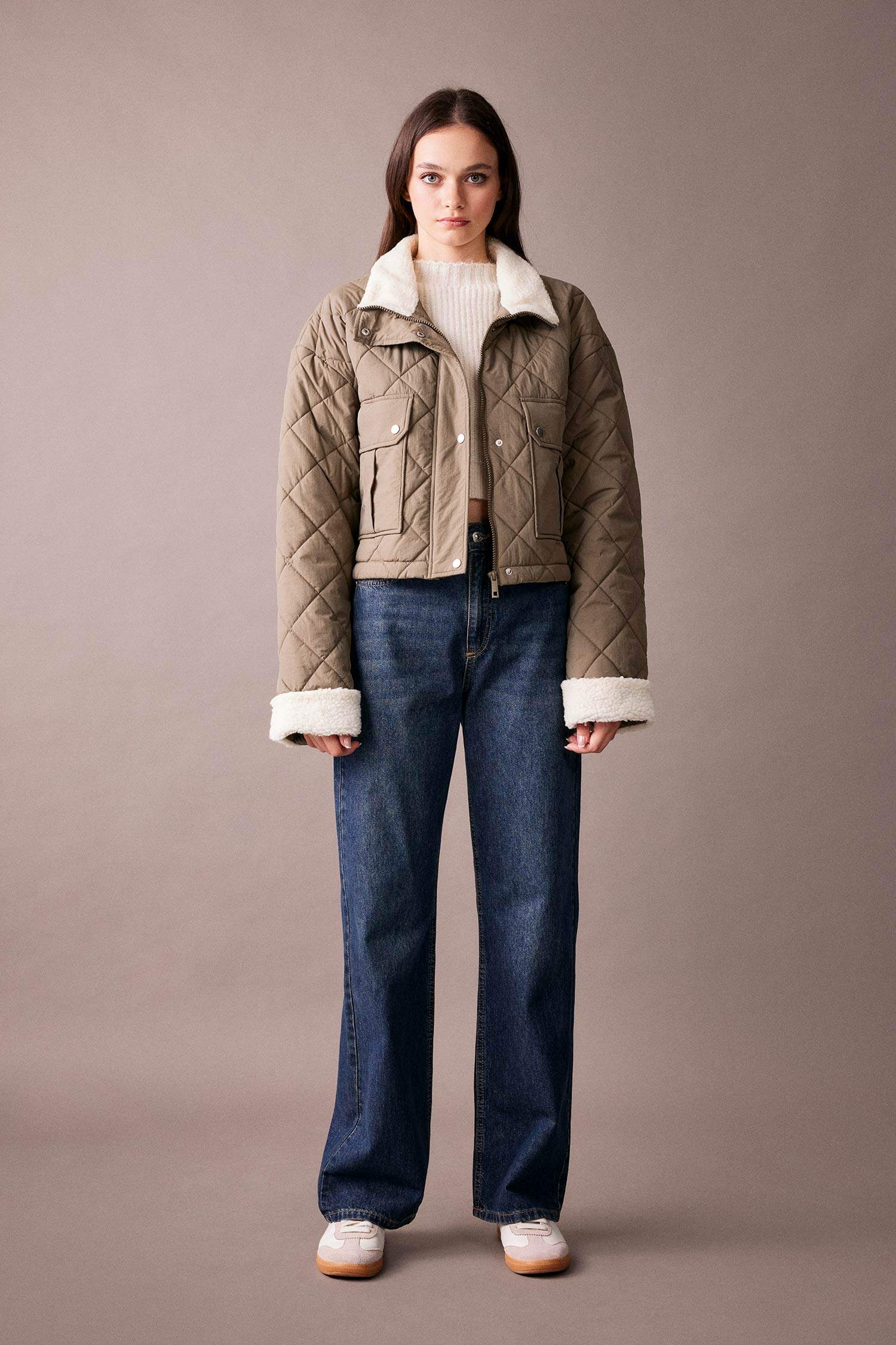 Su İtici Oversize Geniş Kalıp Suni Kürk Yaka Detaylı Kapitoneli Fermuarlı Mont Parka