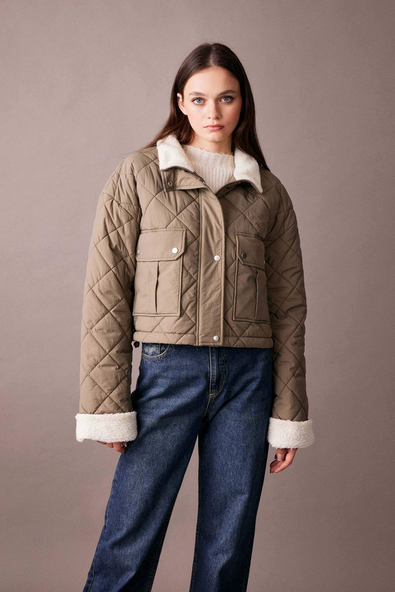 Su İtici Oversize Geniş Kalıp Suni Kürk Yaka Detaylı Kapitoneli Fermuarlı Mont Parka