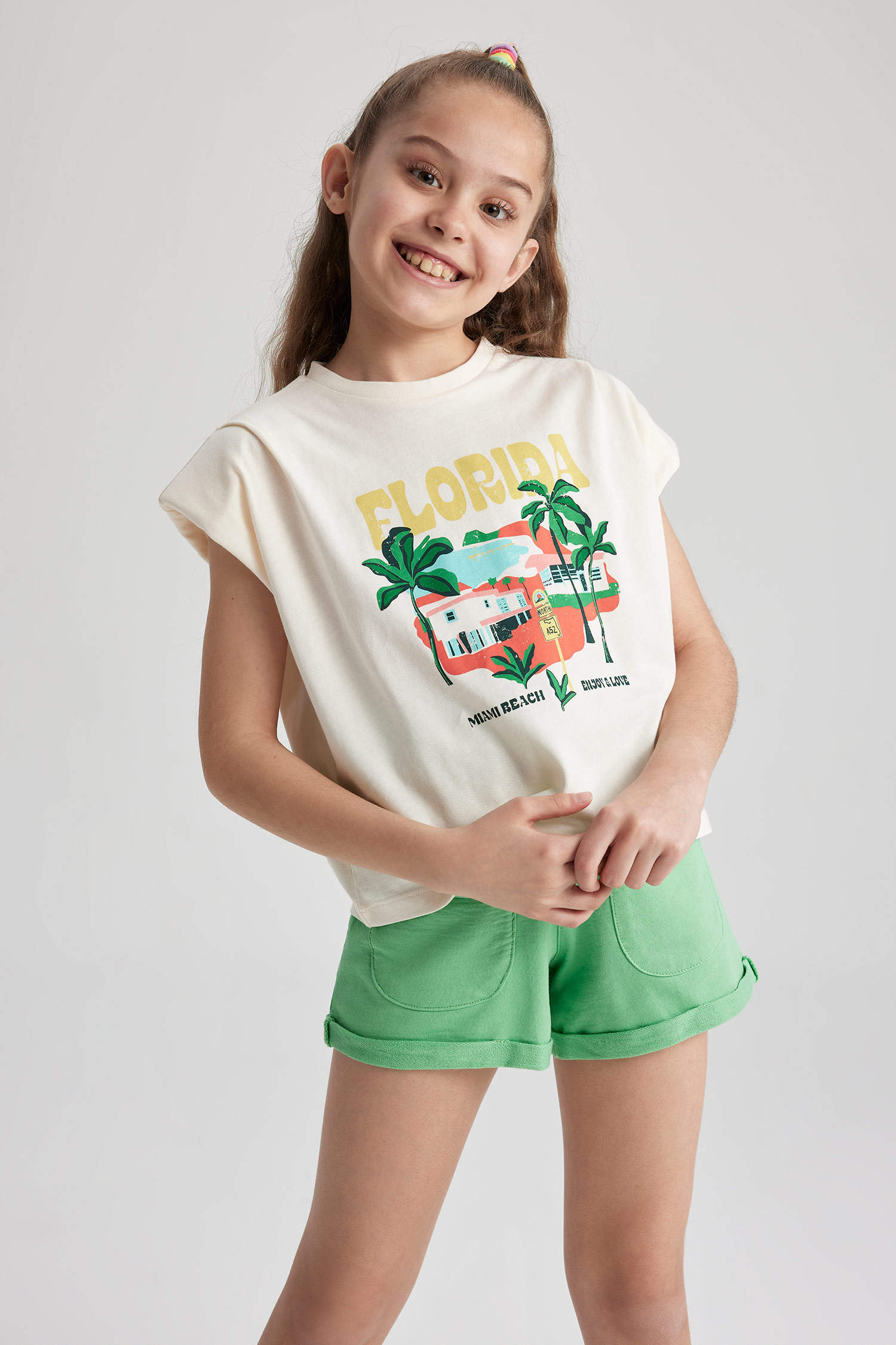 Ecru GIRLS & TEENS Regular Fit Short Sleeve T-shirt 2803254 | DeFacto
