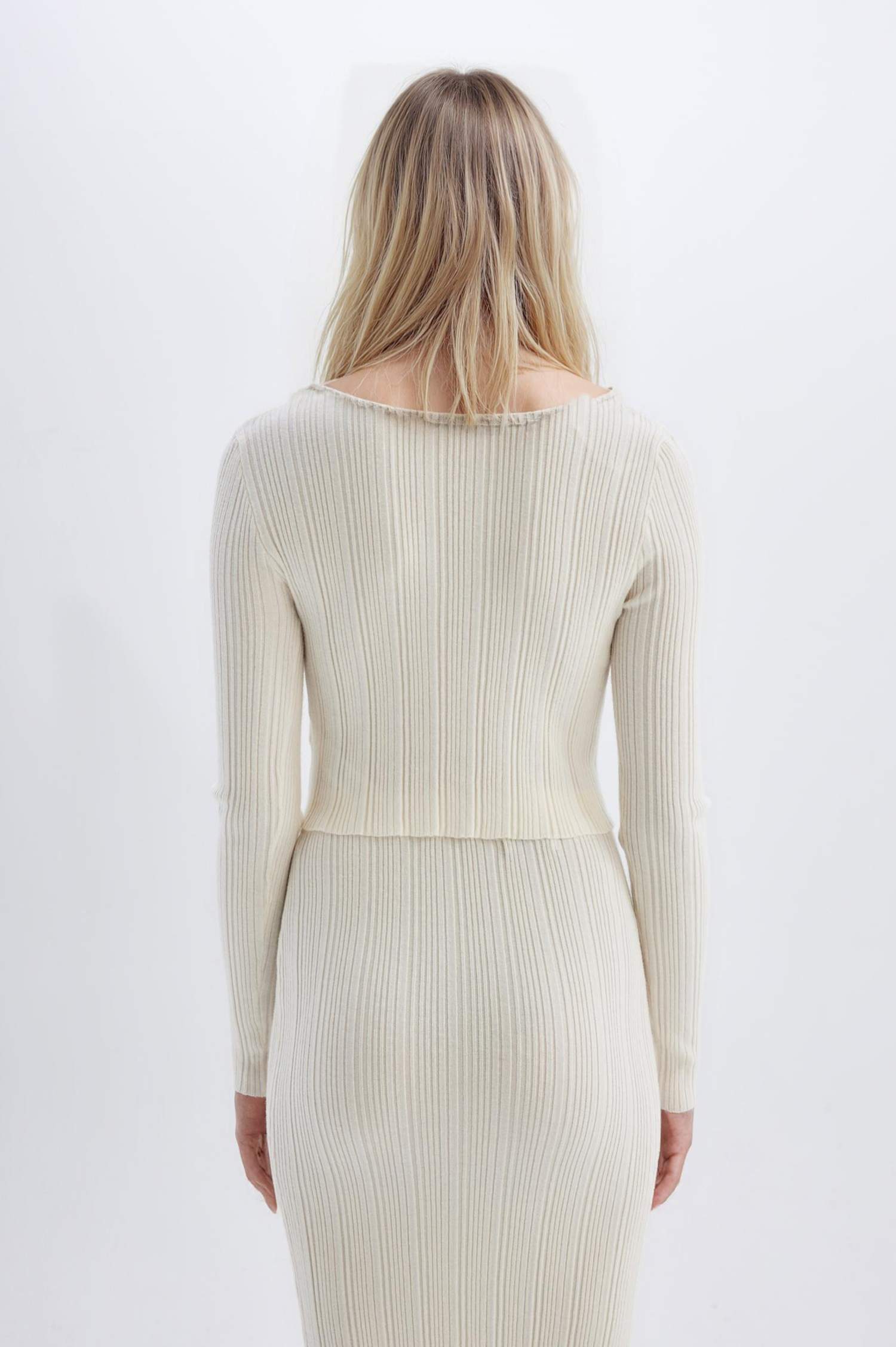 Pull Tricot Col Ras Du Cou