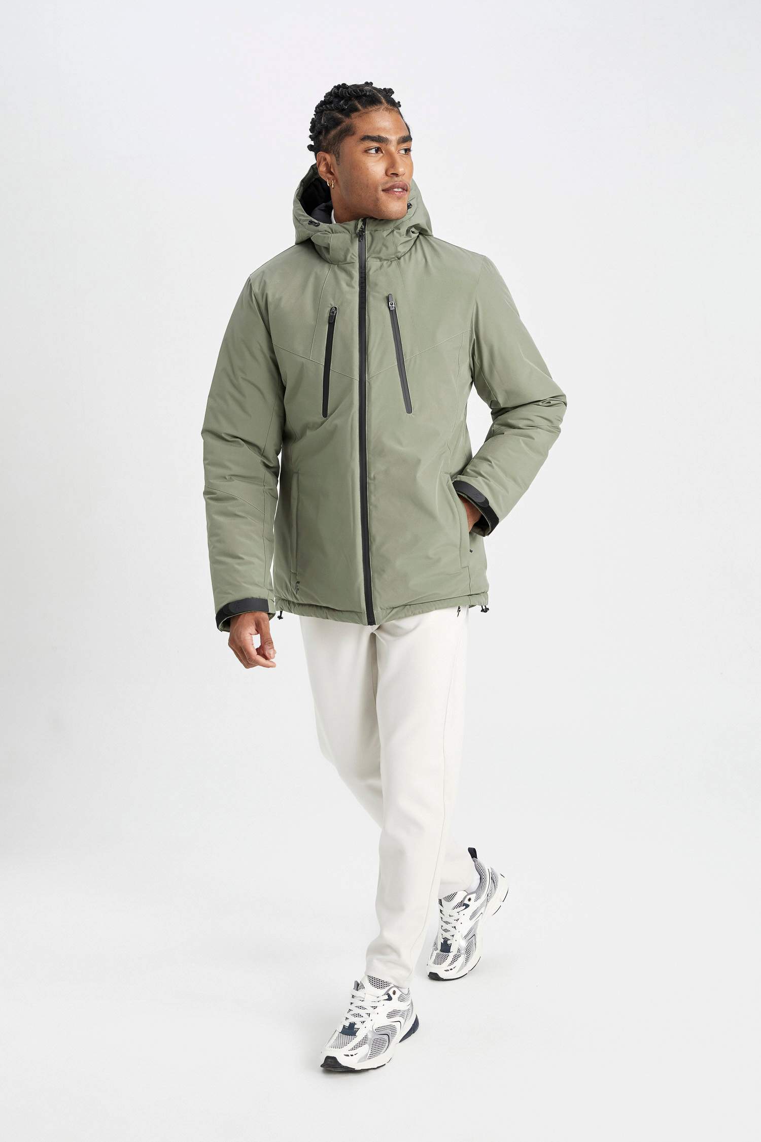 Su İtici Termometreli Slim Fit Dar Kesim Polar Kapüşonlu Fermuarlı Kışlık Mont