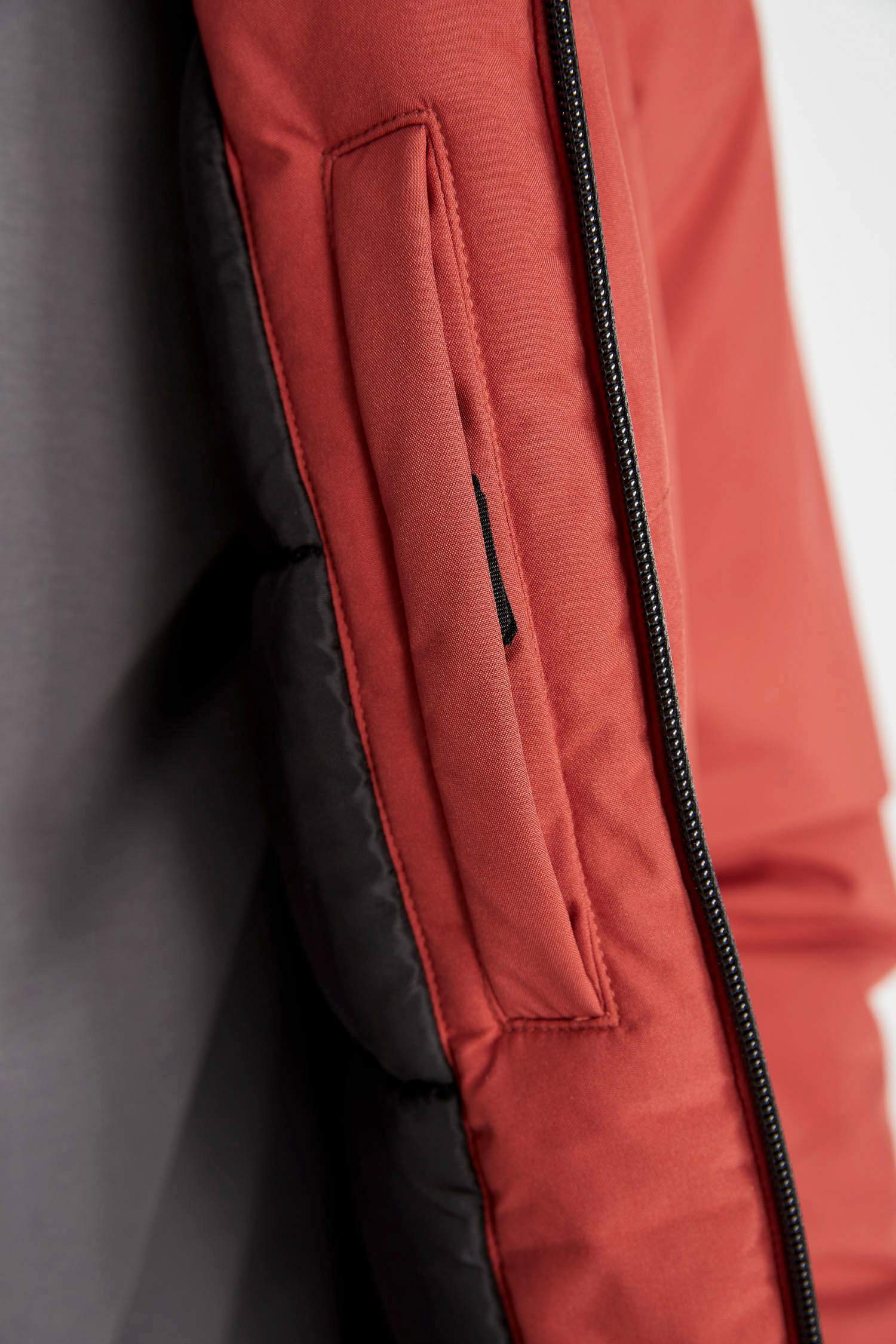 DeFactoFit Su İtici Termometreli Slim Fit Dar Kesim Polar Kapüşonlu Fermuarlı Kışlık Mont