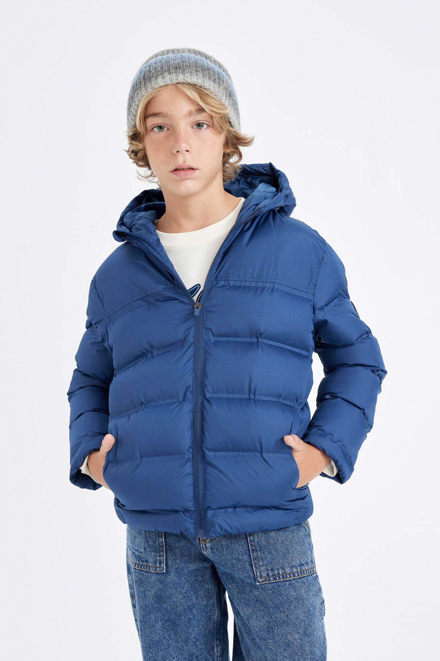 Erkek Çocuk Su Geçirmez Kapüşonlu Mont