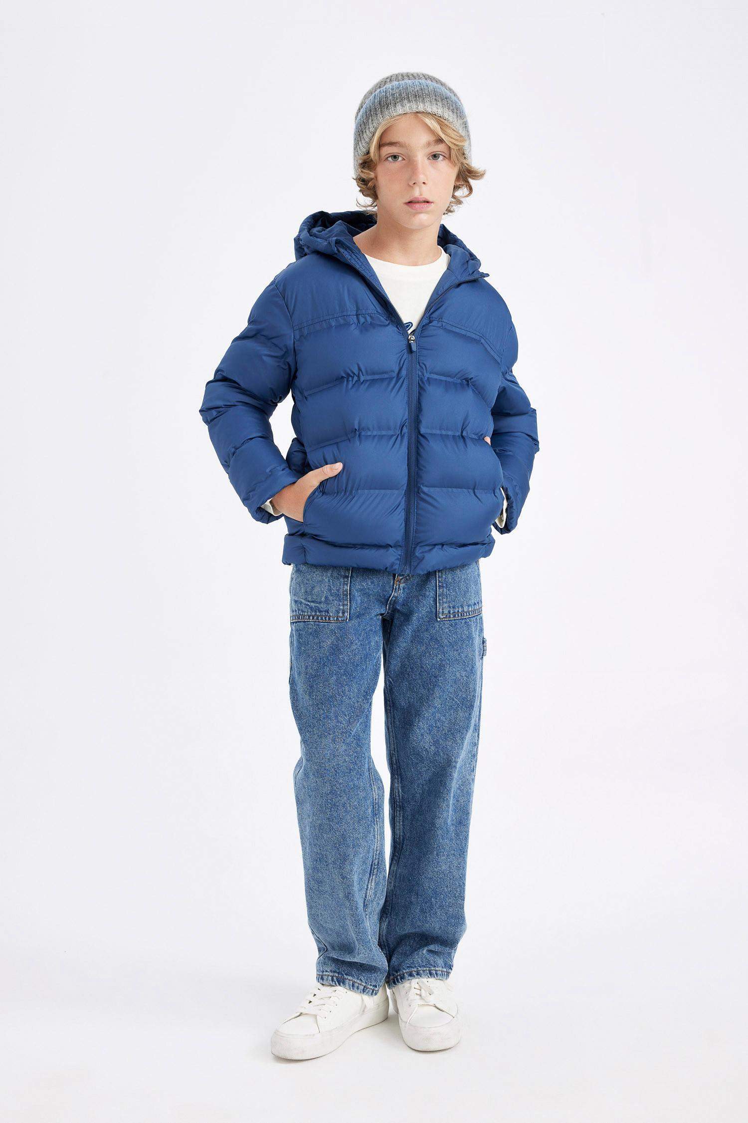 Erkek Çocuk Su Geçirmez Kapüşonlu Mont