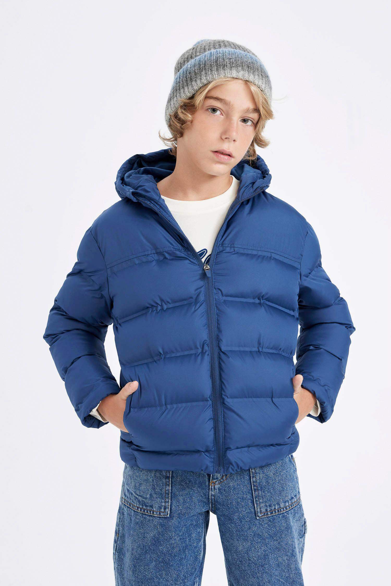 Erkek Çocuk Su Geçirmez Kapüşonlu Mont