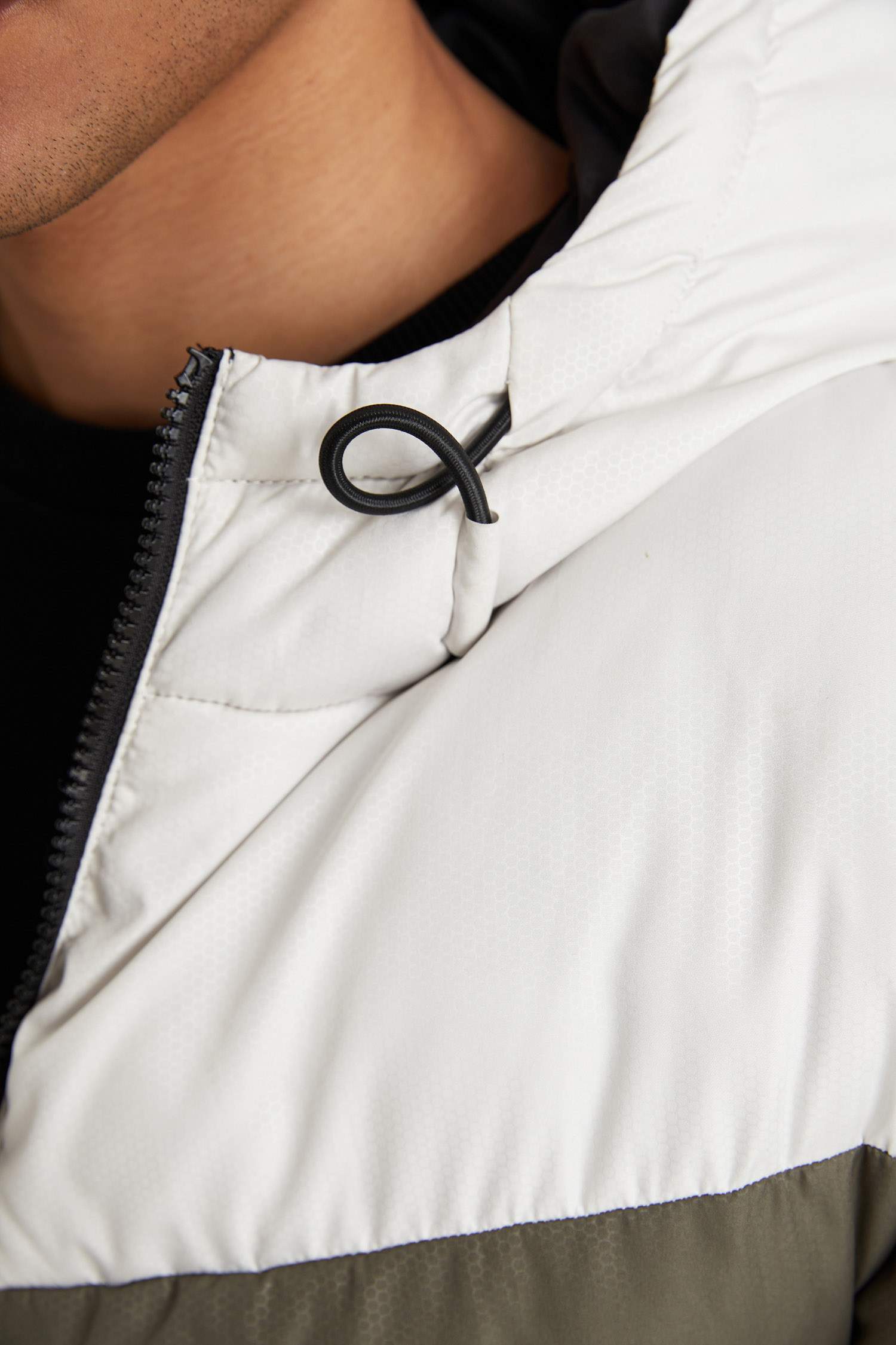 Su İtici Şişme Mont Kapüşonlu Fermuarlı Çift Cepli