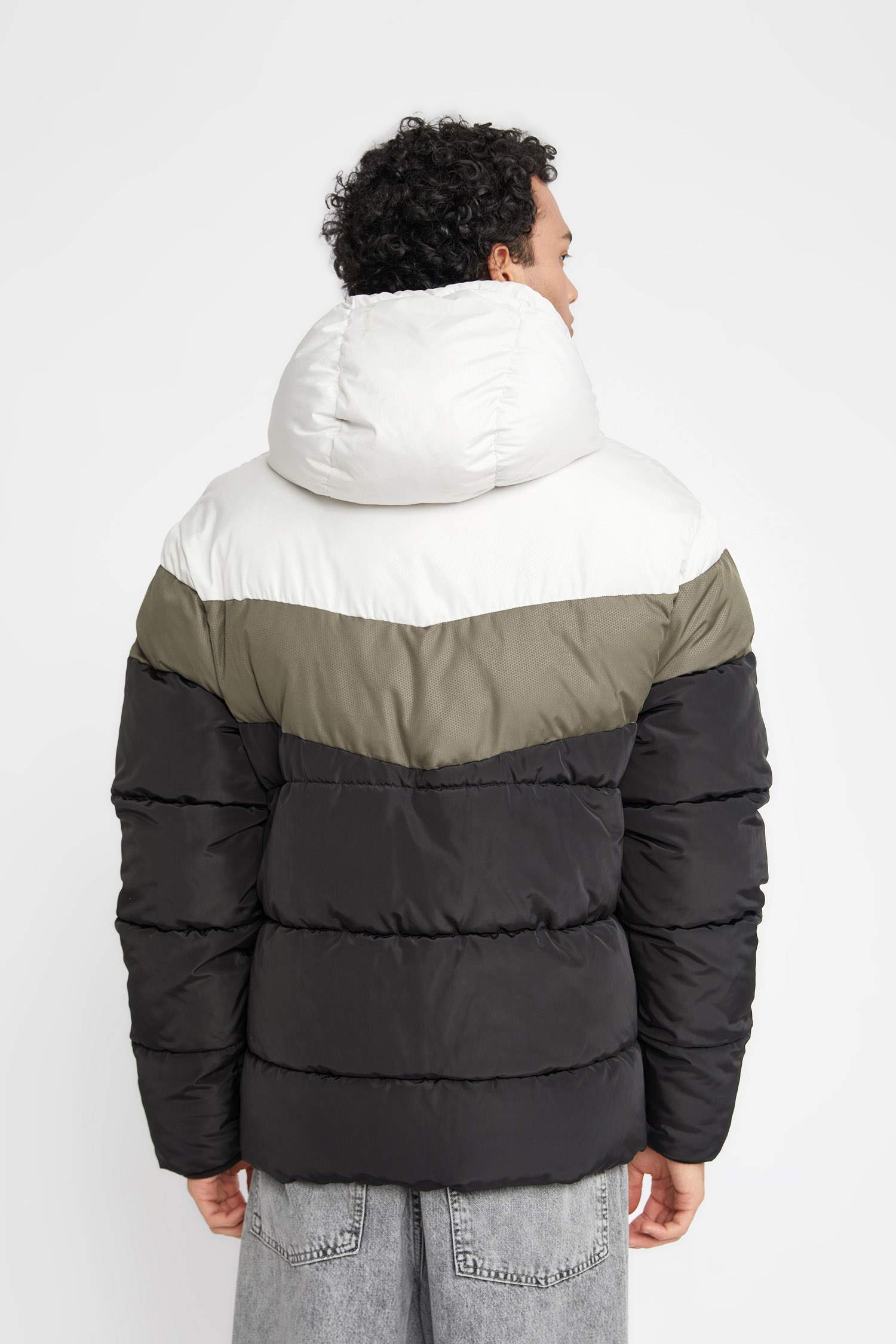 Su İtici Şişme Mont Kapüşonlu Fermuarlı Çift Cepli