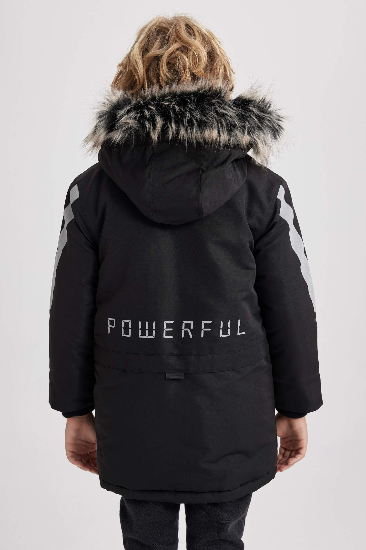 Erkek Çocuk Su İtici Çıkarılabilir Kürk Kapüşonlu Pelüş Astar Kaban