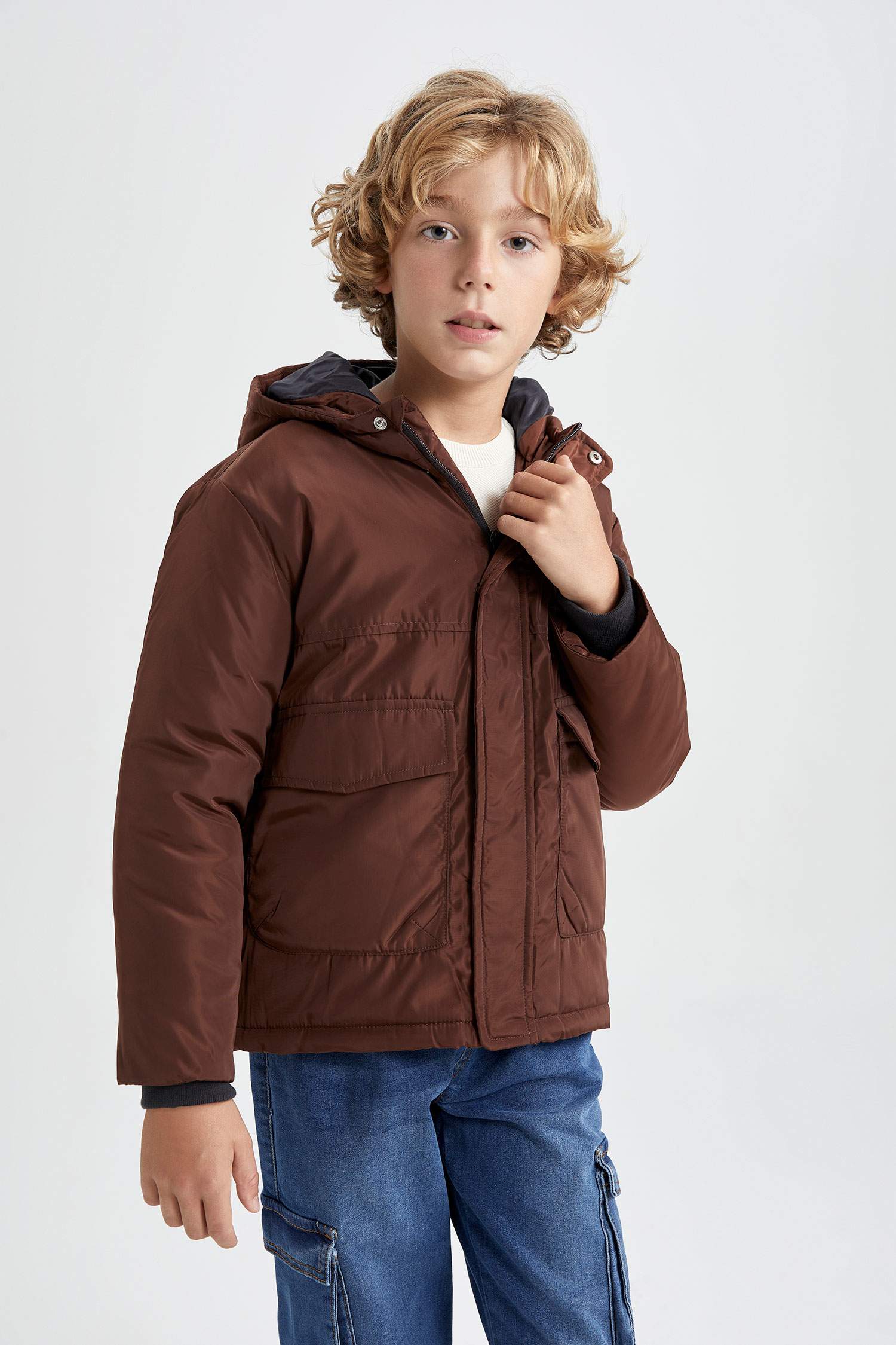 Erkek Çocuk Su İtici Kapüşonlu Mont