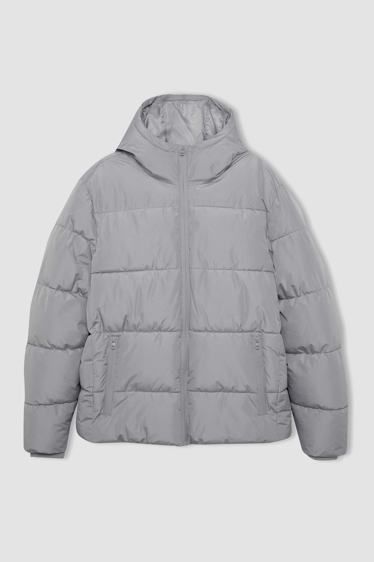 Куртка стандартного кроя с капюшоном