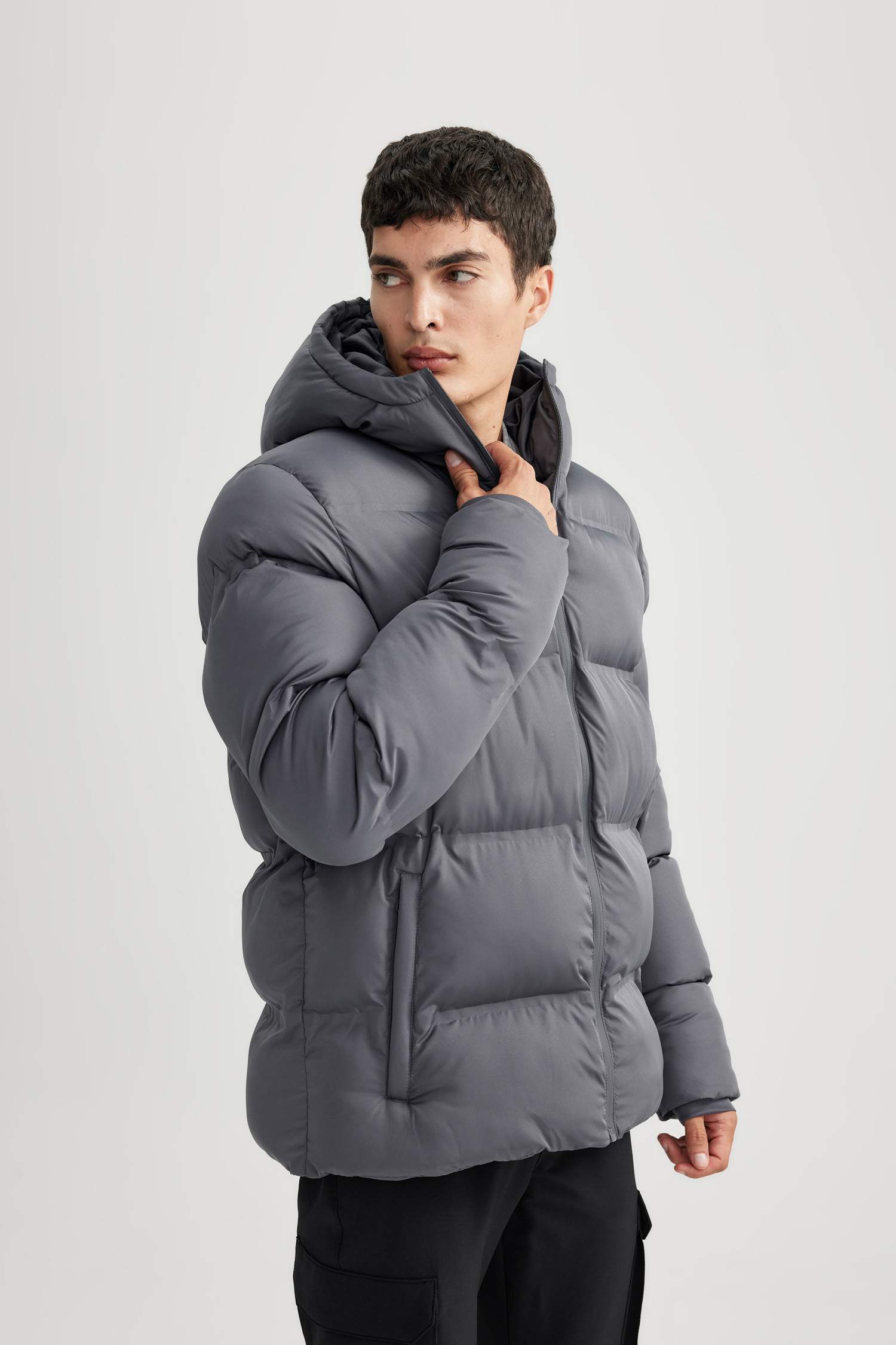 Su İtici Şişme Mont Kapüşonlu Fermuarlı Cepli