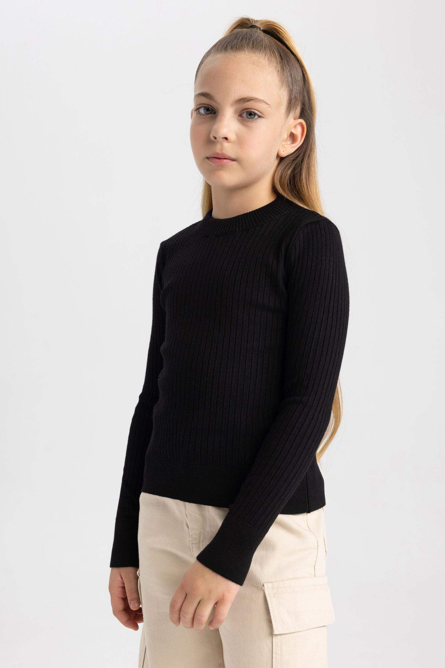 Пуловер стандартного кроя с круглым вырезом для девочек