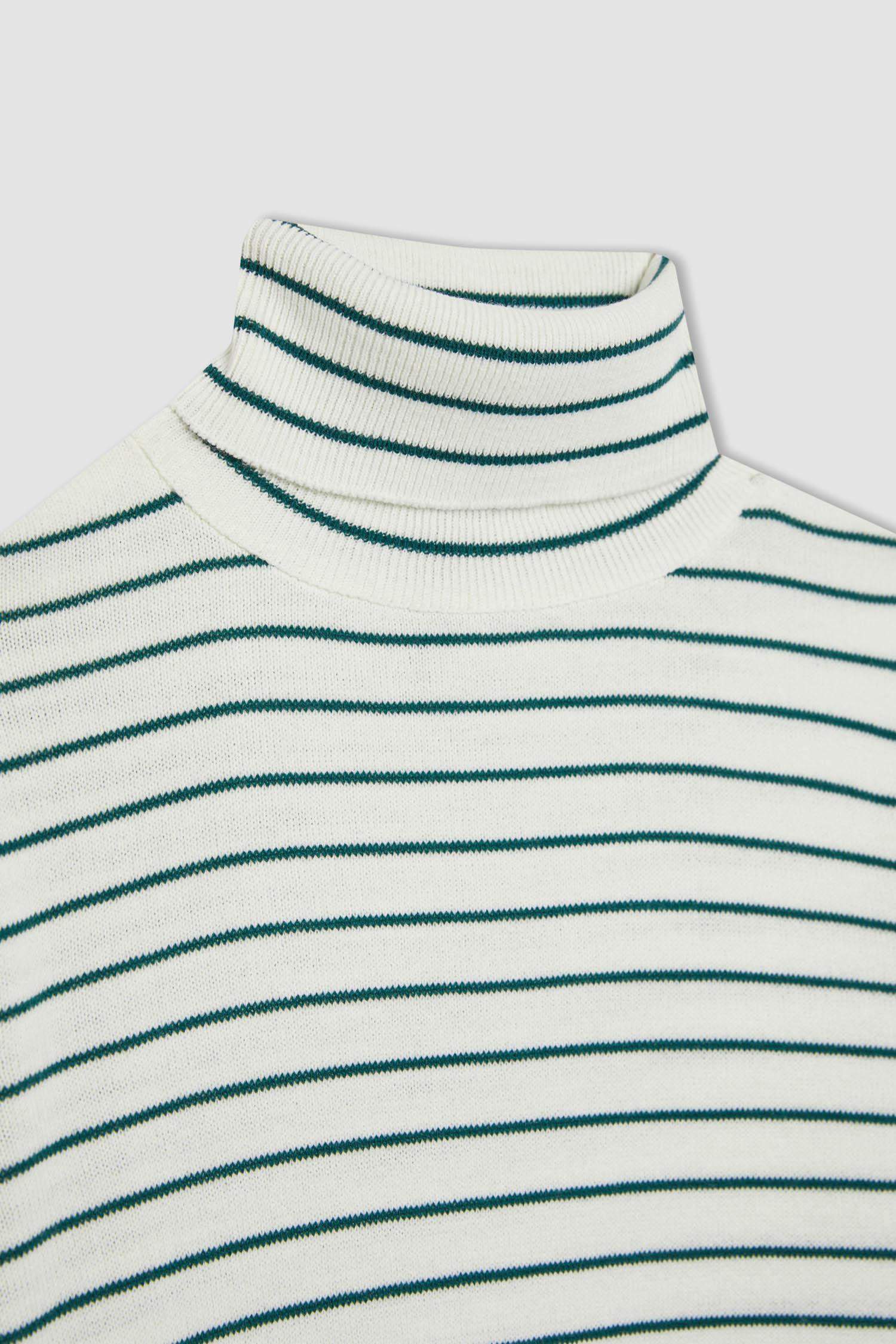Regular Fit Balıkçı Yaka Çizgili Triko Kazak
