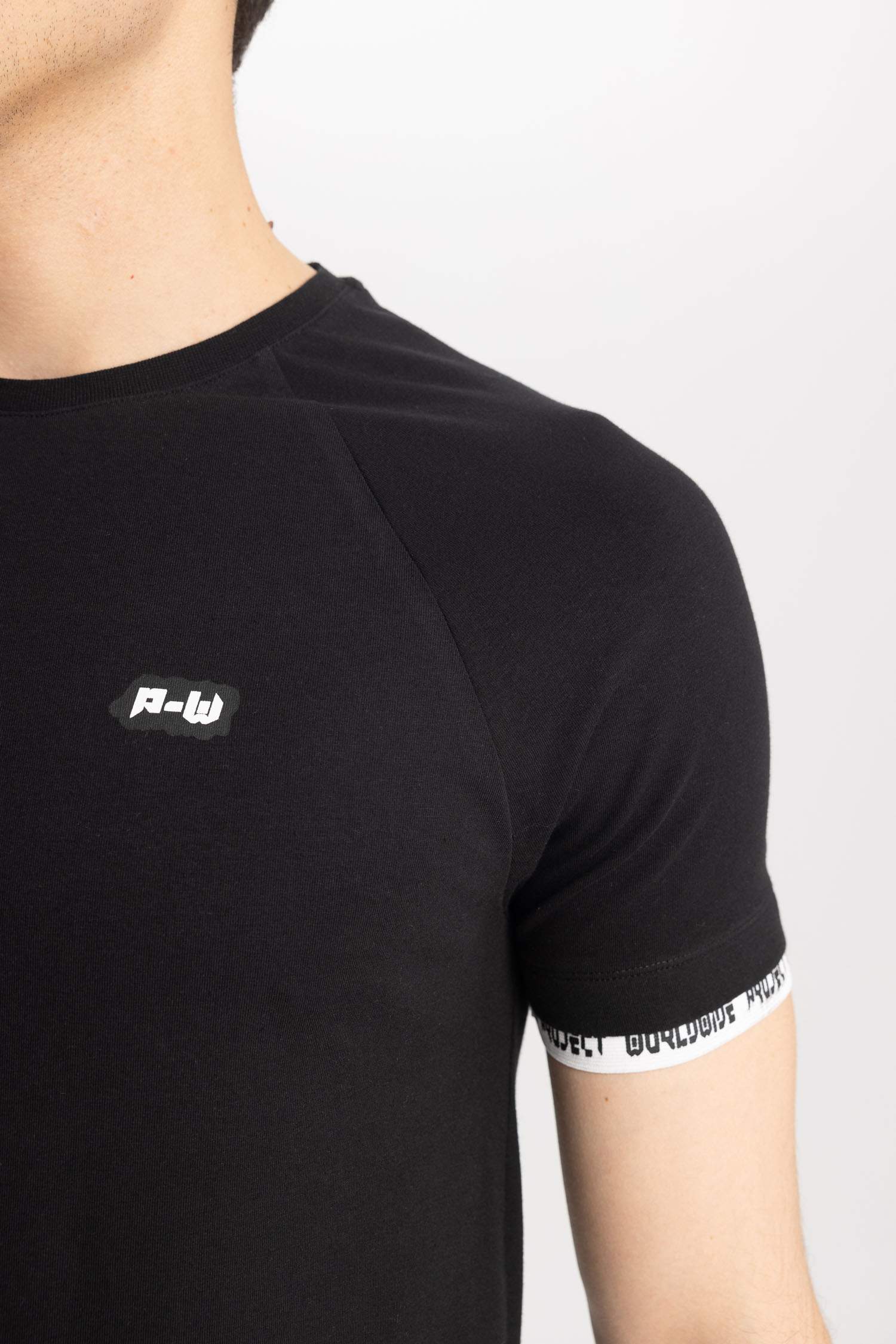 дөңгелек жаға минималл Қысқа жеңді футболка