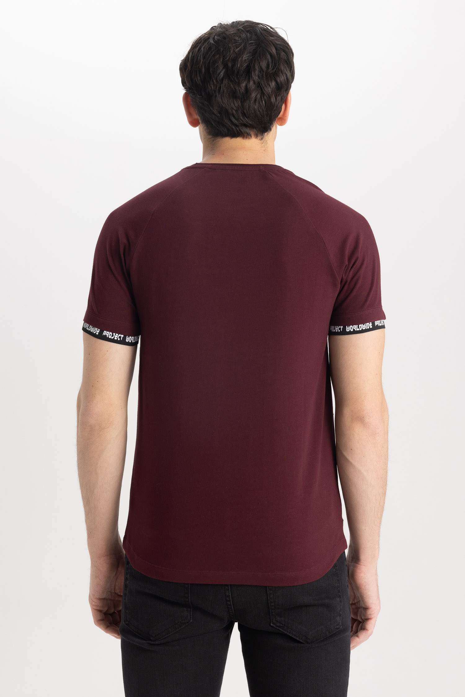 дөңгелек жаға минималл Қысқа жеңді футболка