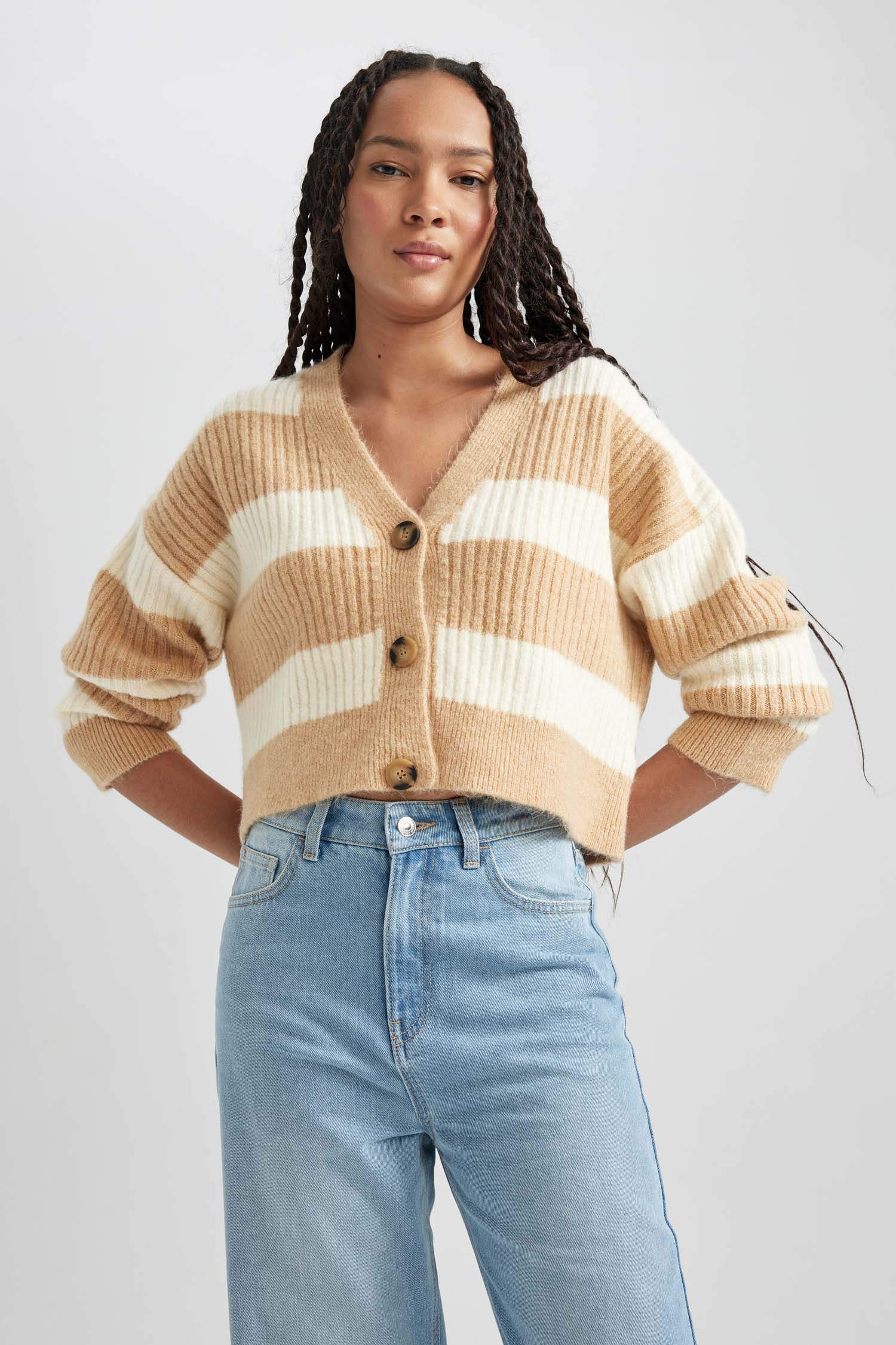 Regular Fit V-Neck Knitwear Cardigan