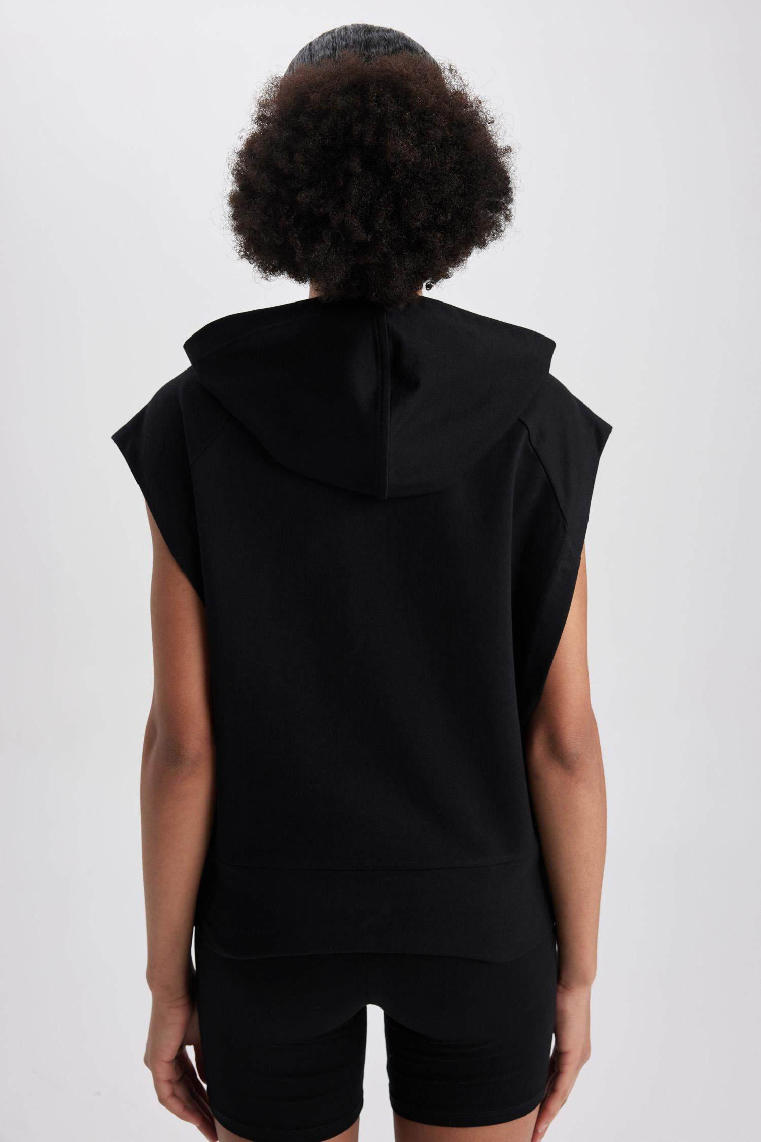 DeFactoFit Oversize Fit Hooded Sports Cotton Tank Top