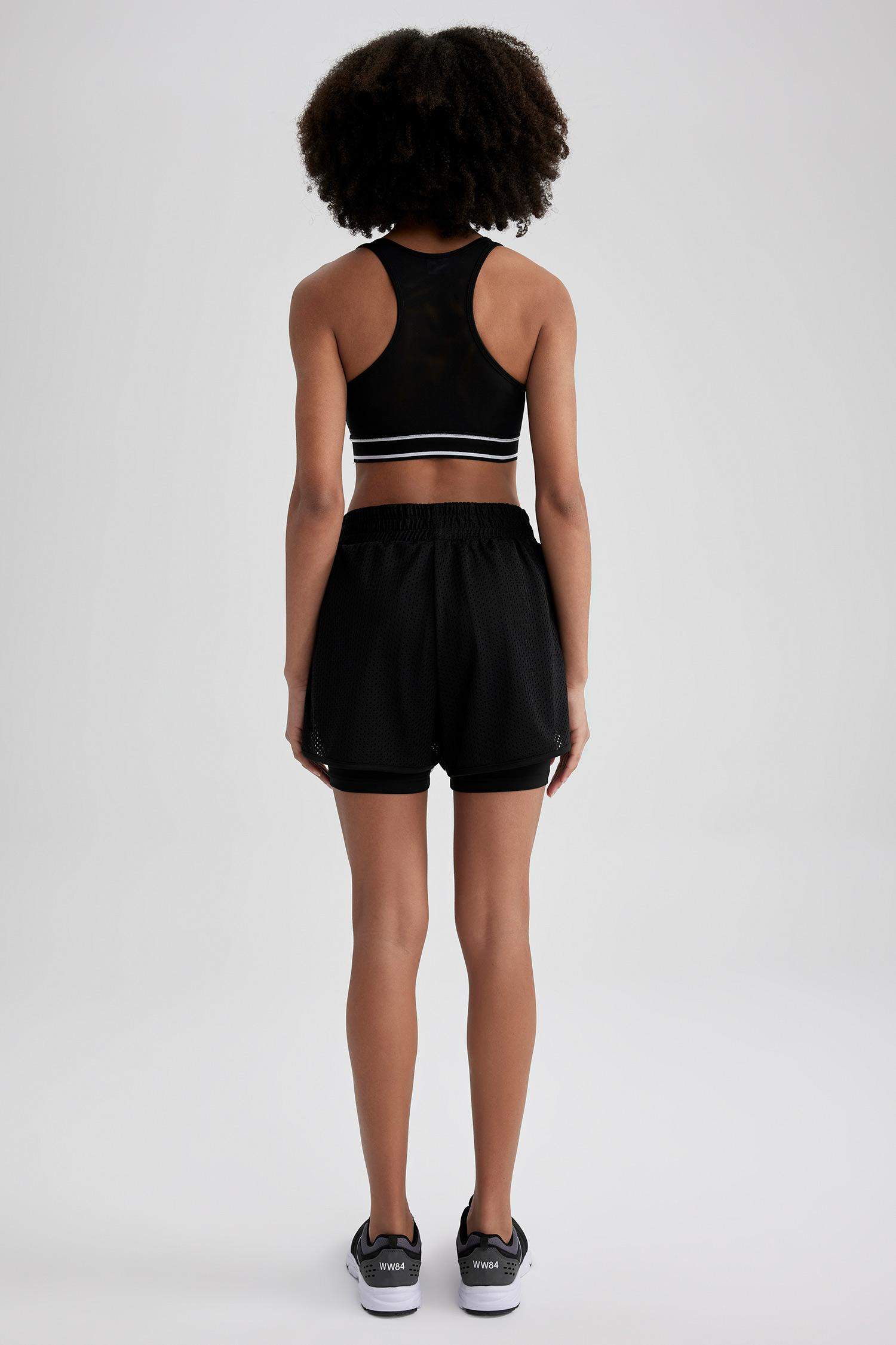 شورت قصة عادية بساق قصير