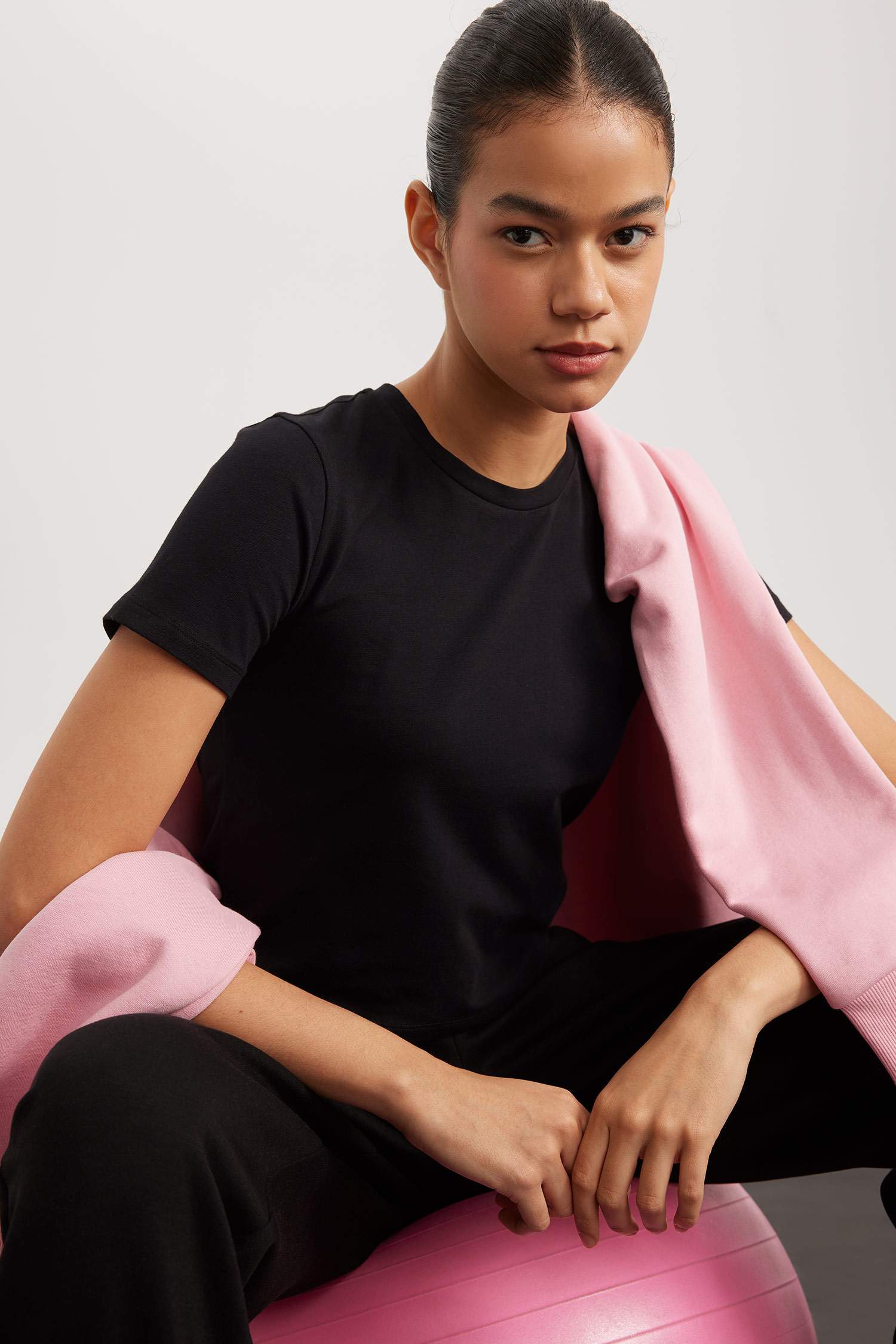 DeFactoFit Crew Neck Basic Cotton Crop T-Shirt