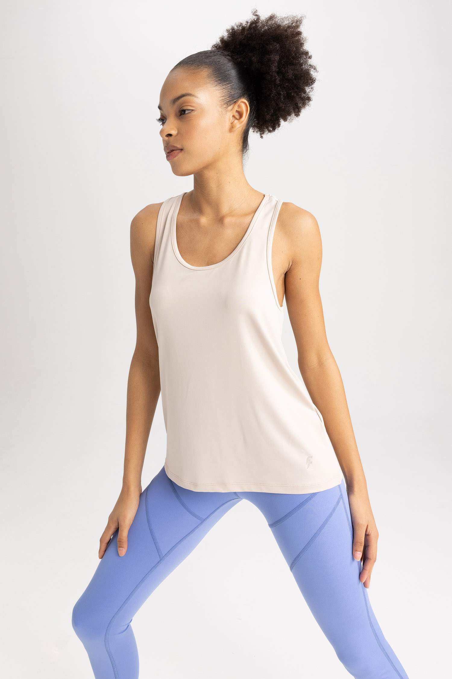 Long Fit Crew Neck Tank Top