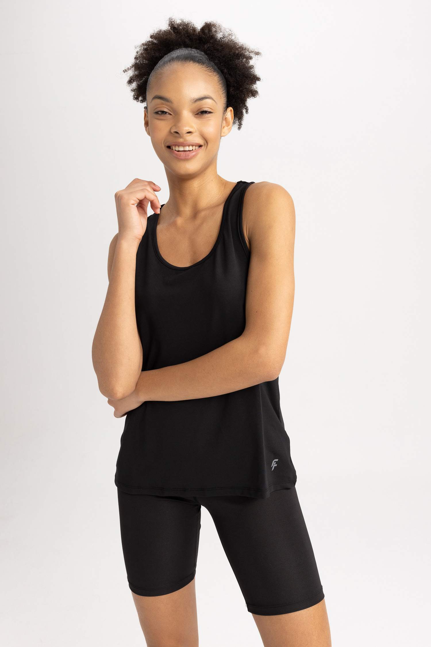 Long Fit Crew Neck Sports Undershirt