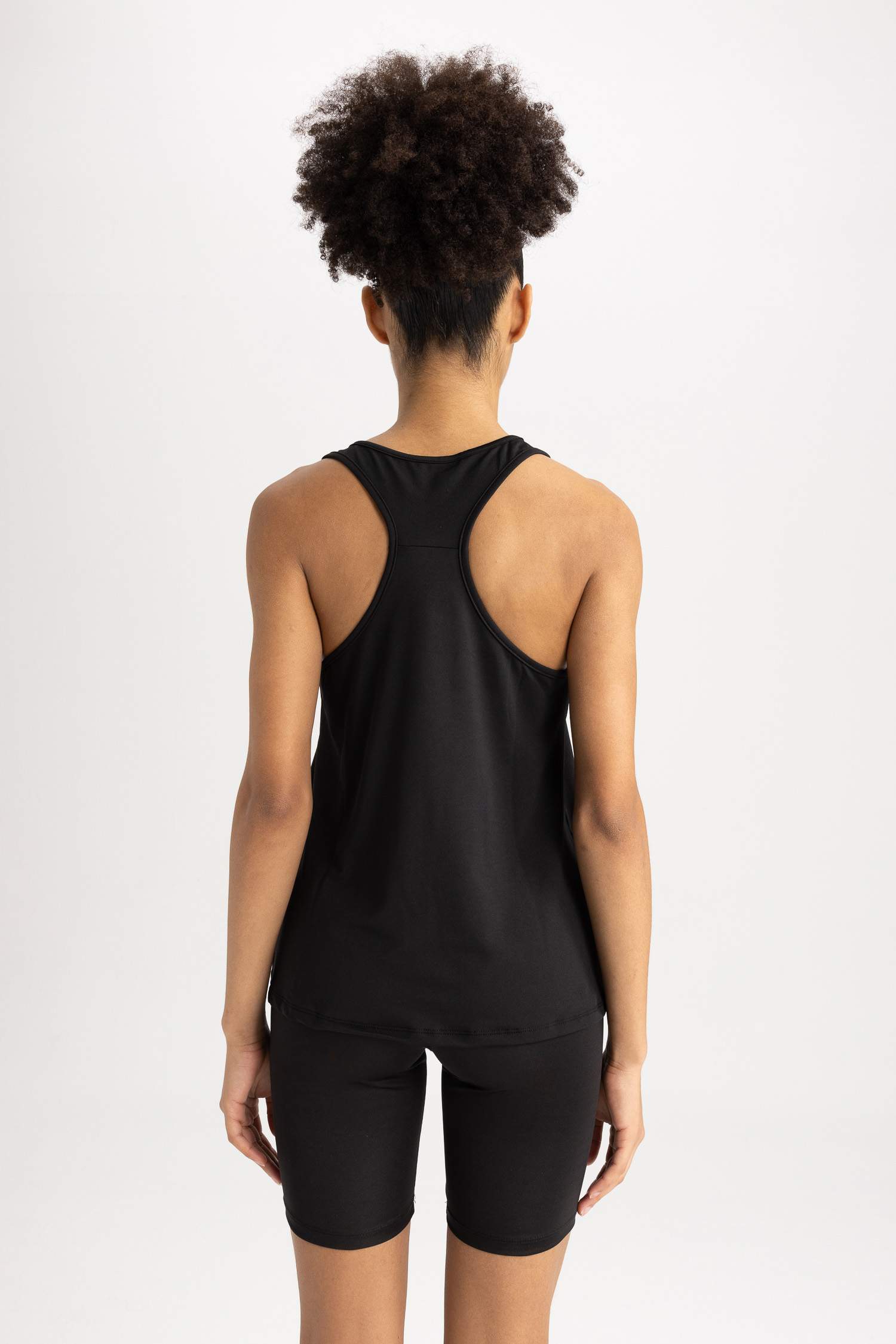 Long Fit Crew Neck Sports Undershirt