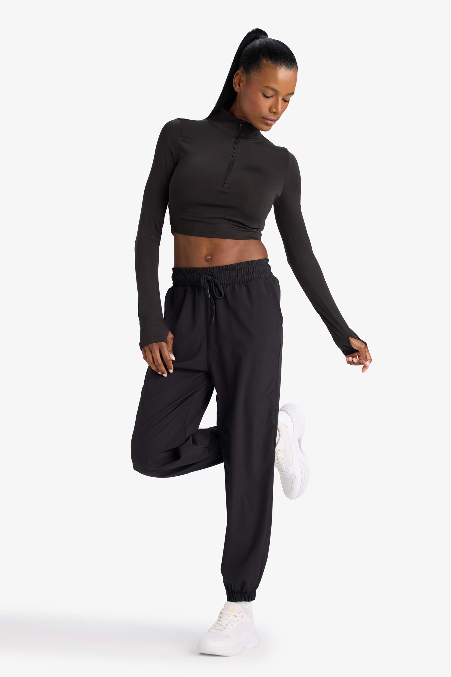 DeFactoFit Standard Fit Woven Jogger Sweatpants