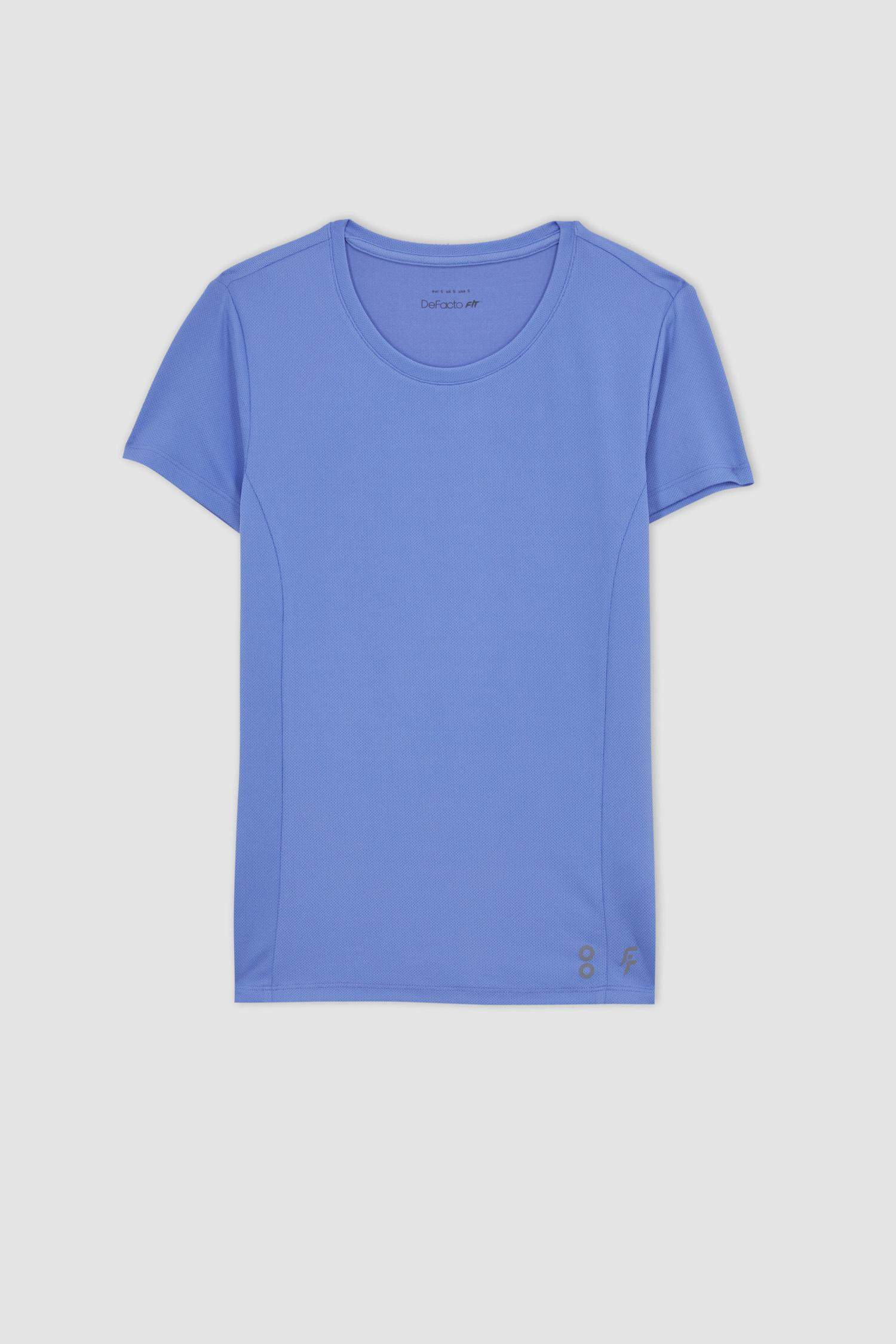 تيشيرت نص كم قصة عادية برقبة مستديرة