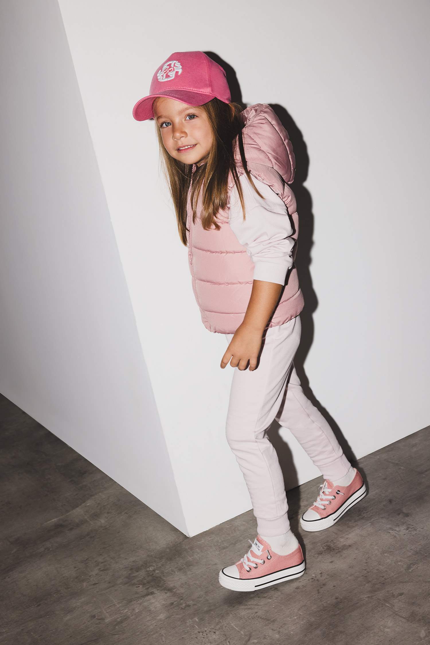 Kız Bebek Kapüşonlu Şişme Yelek