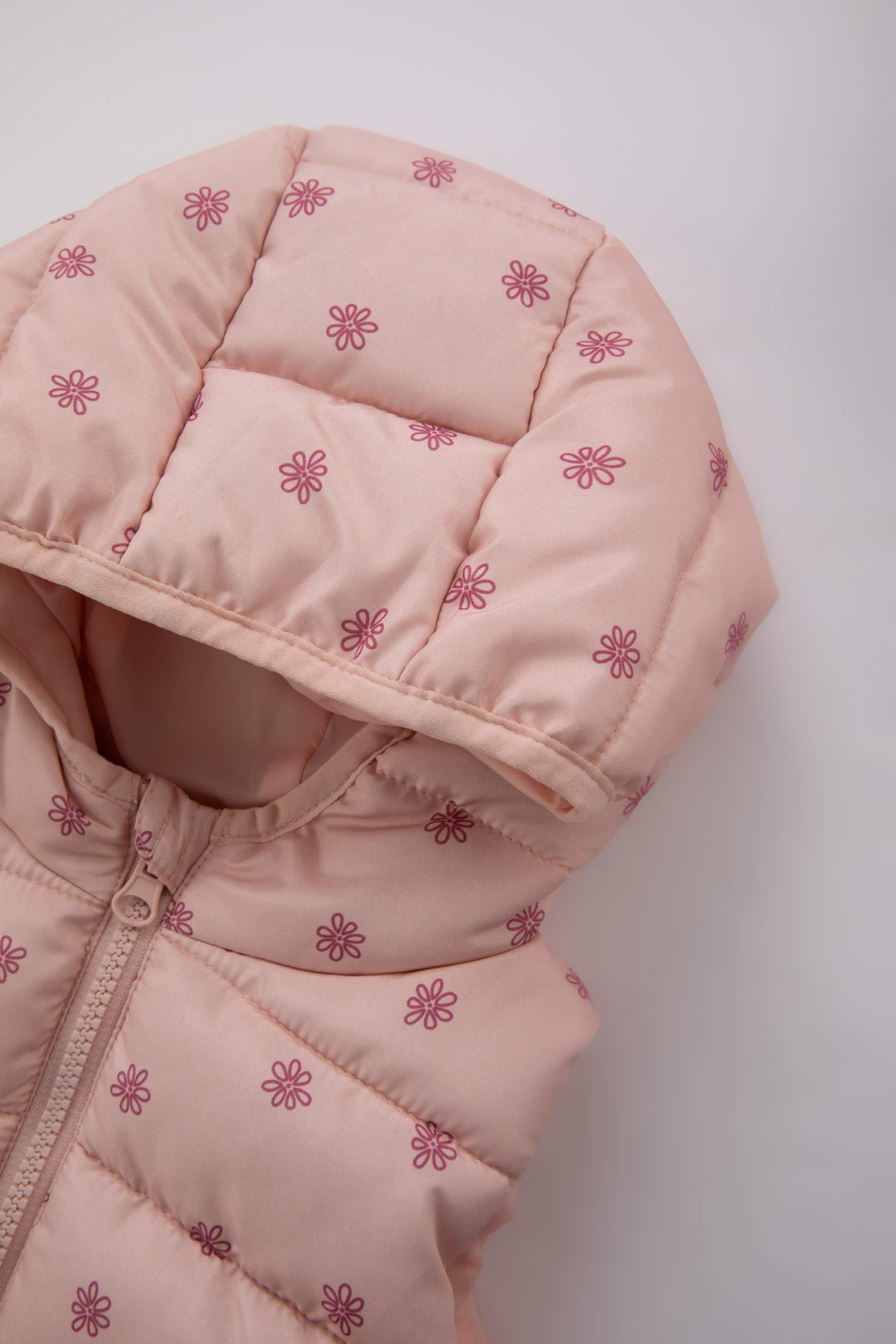 Жилет стандартного крою квітковий Мікро для малюків дівчаток