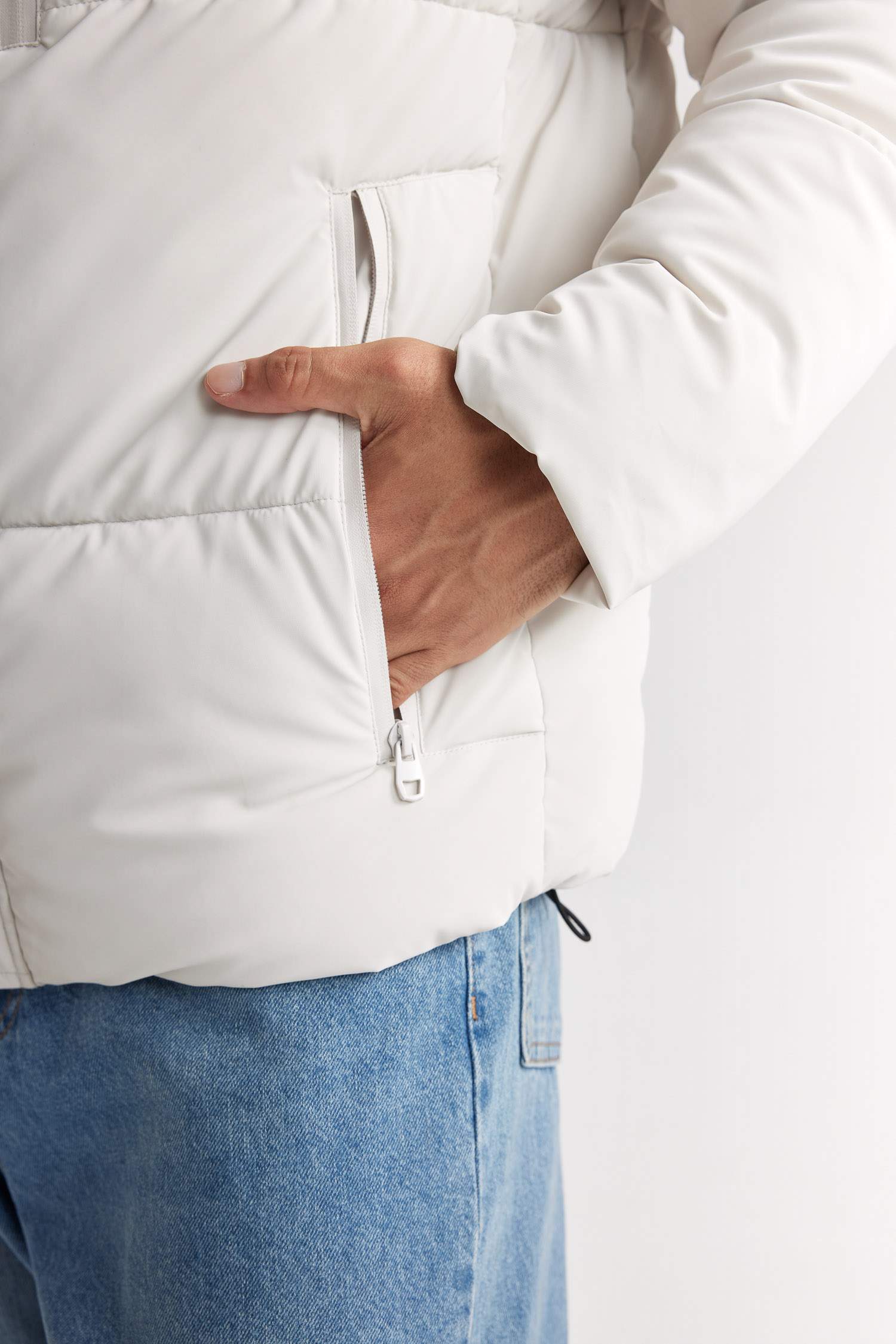 Su Geçirmez Şişme Mont Kapüşonlu Fermuarlı Cepli