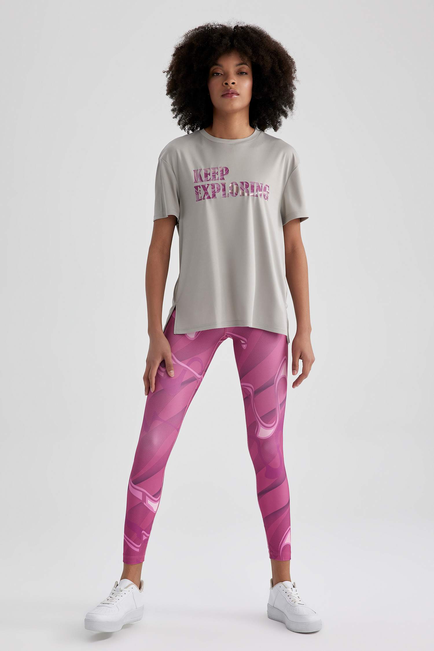 Loose Fit Crew Neck Slogan Short Sleeve T-Shirt