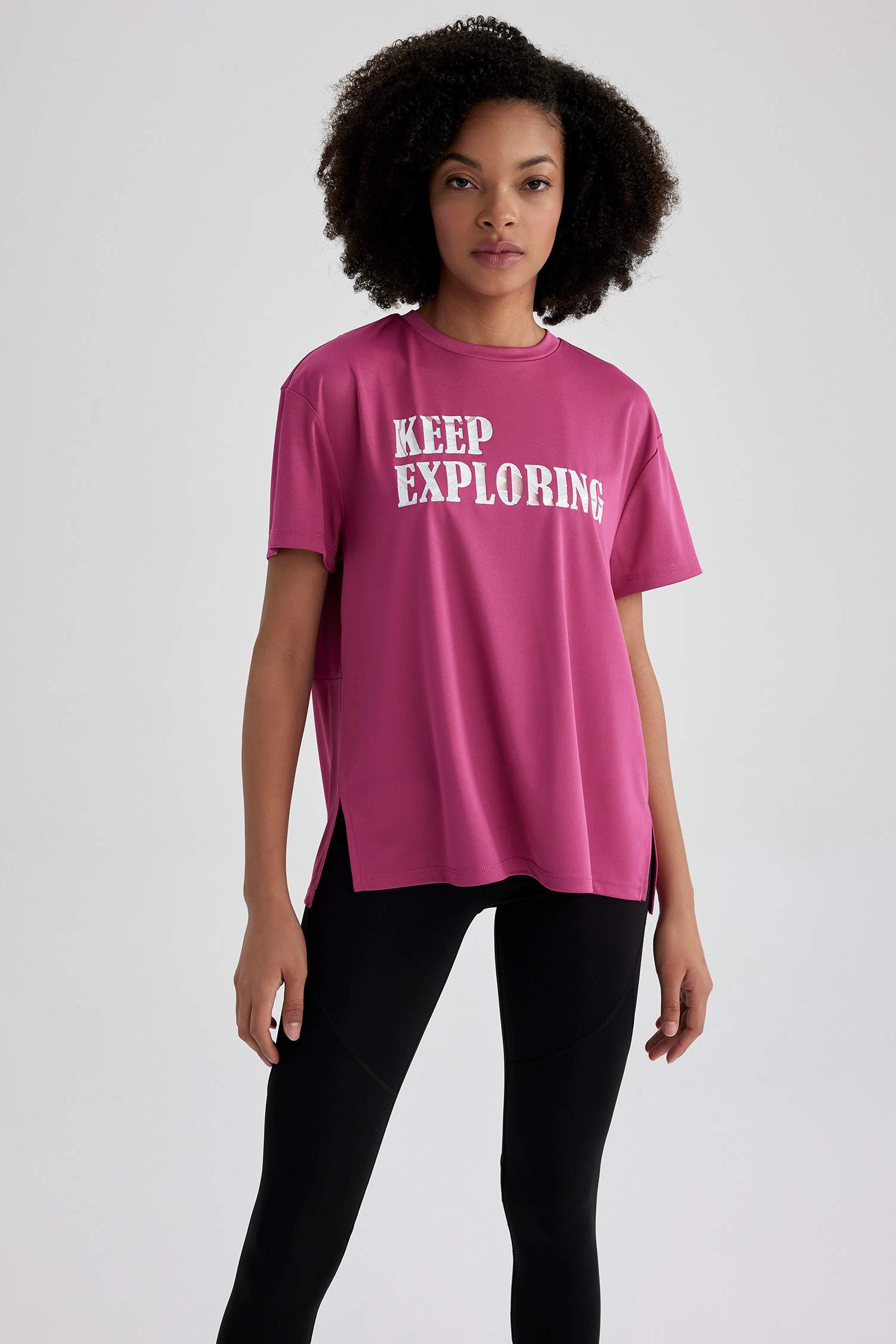 DeFactoFit Loose Fit Bisiklet Yaka Baskılı Sporcu Kısa Kollu Tişört