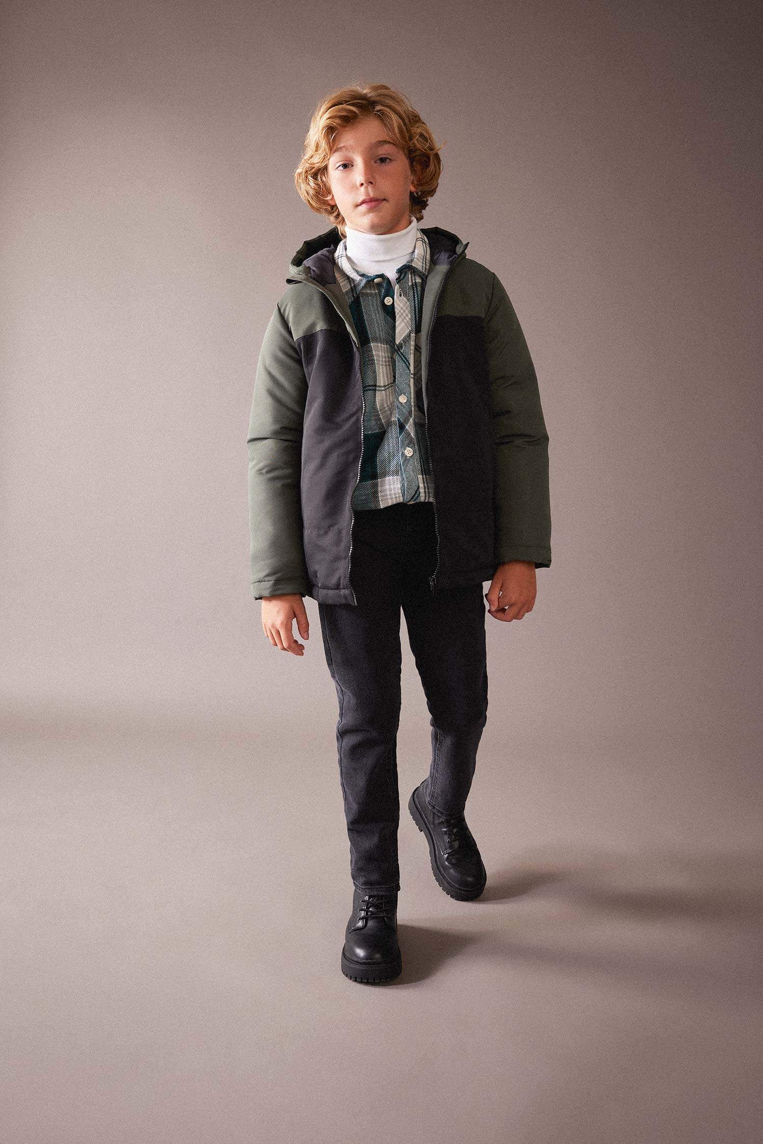 Boy Hooded Water Repellent Puffer Jacket