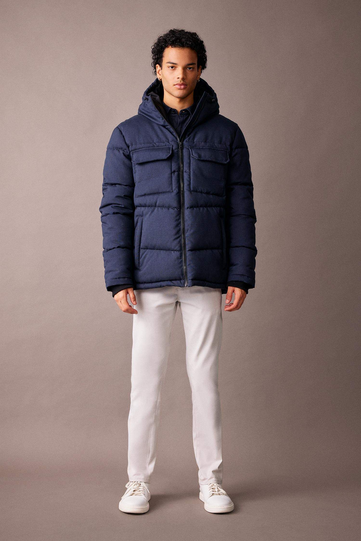 Slim Fit Dar Kesim Şişme Mont Kapüşonlu Fermuarlı Çift Cepli