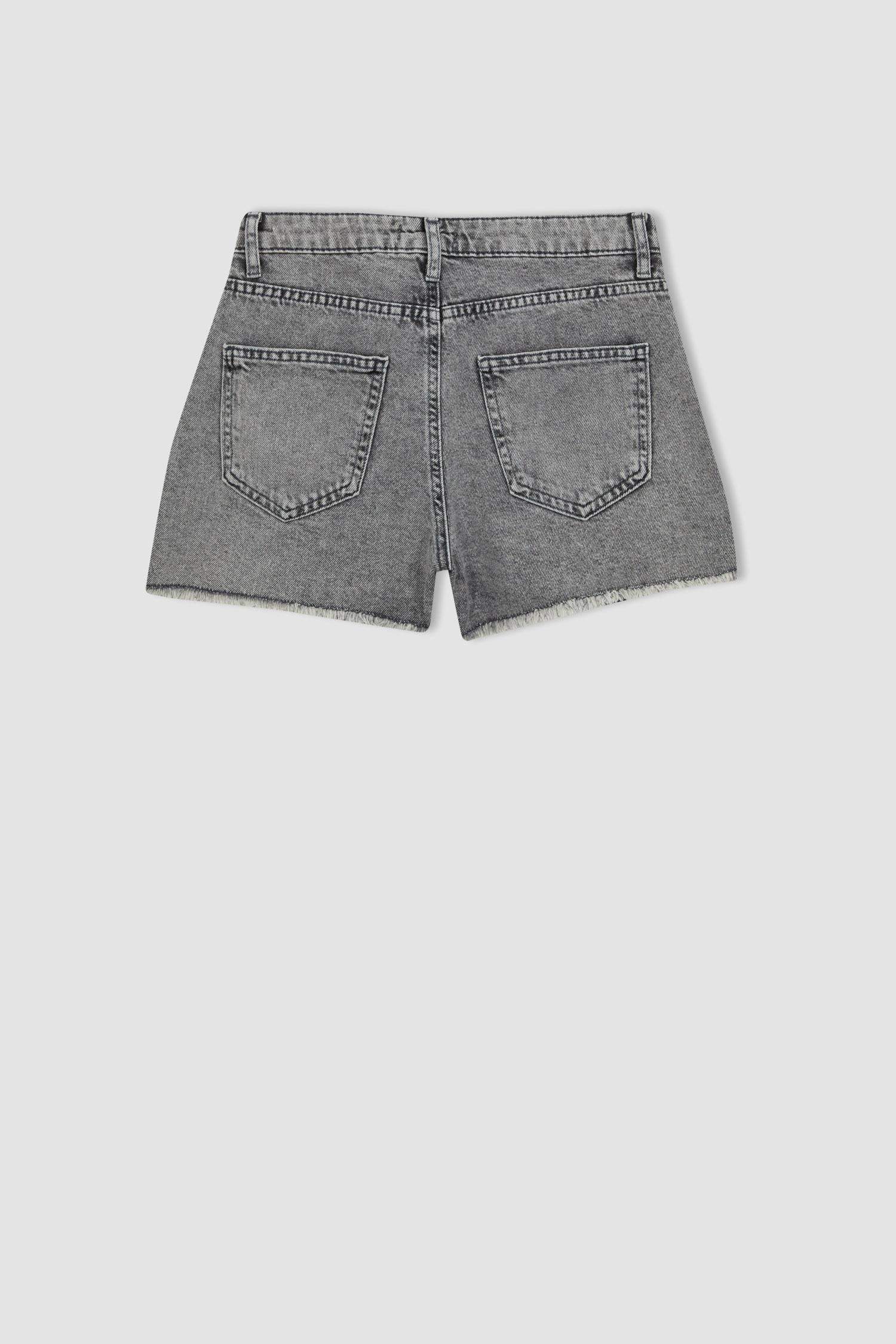 شورت جينز بخصر عادي