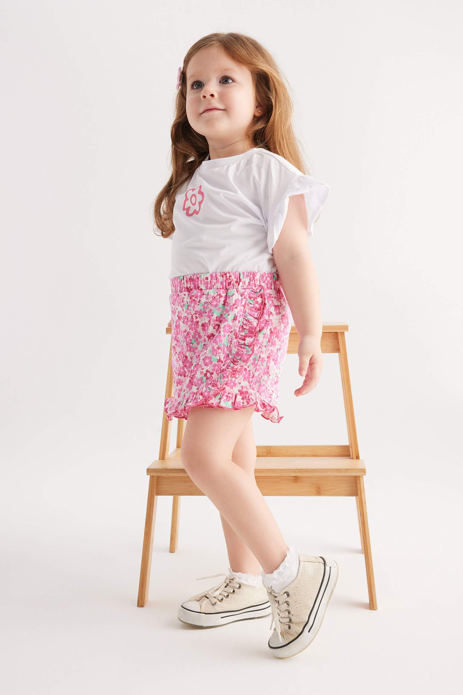 شورت قصة عادية بناتي بنقشة الزهور