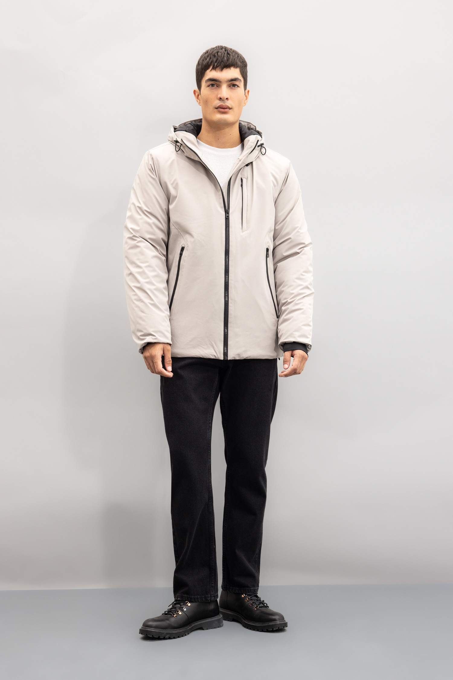 Su İtici Regular Fit Kapüşonlu Fermuarlı Cepli Mont