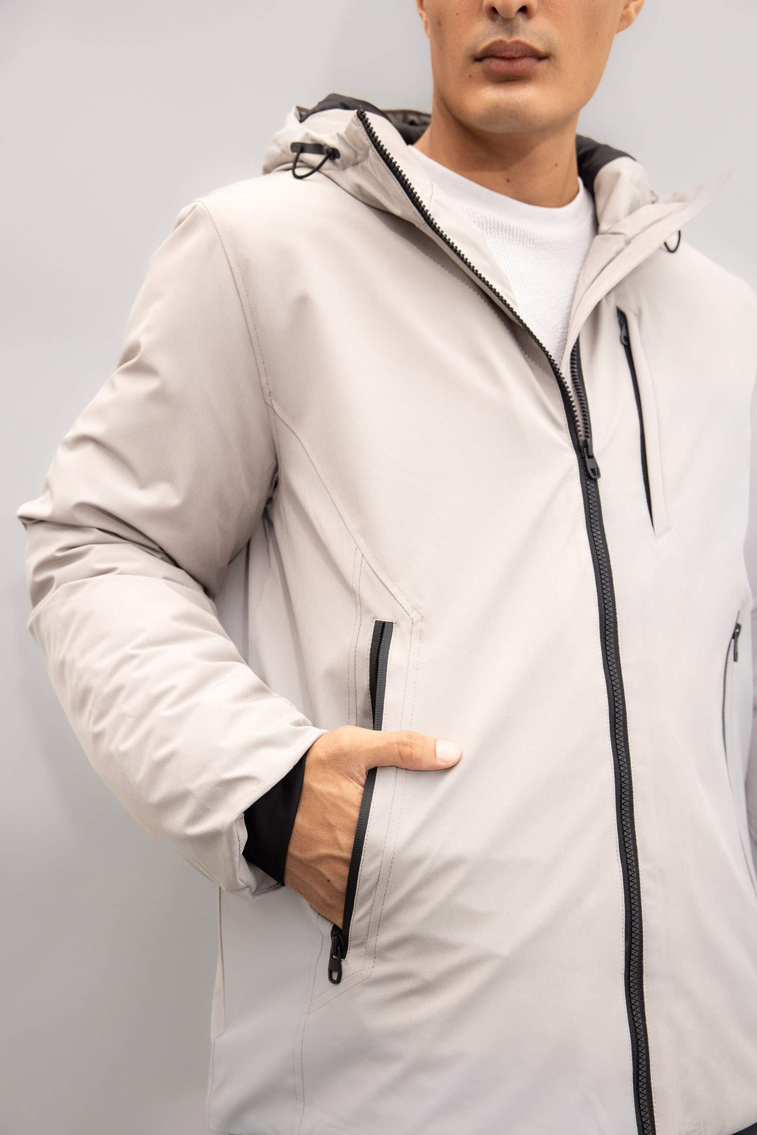 Su İtici Regular Fit Kapüşonlu Fermuarlı Cepli Mont