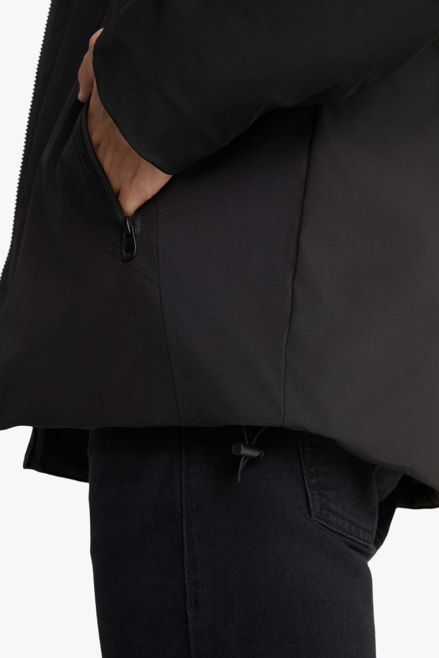 Water Repellent Regular Fit Puffer Jacket