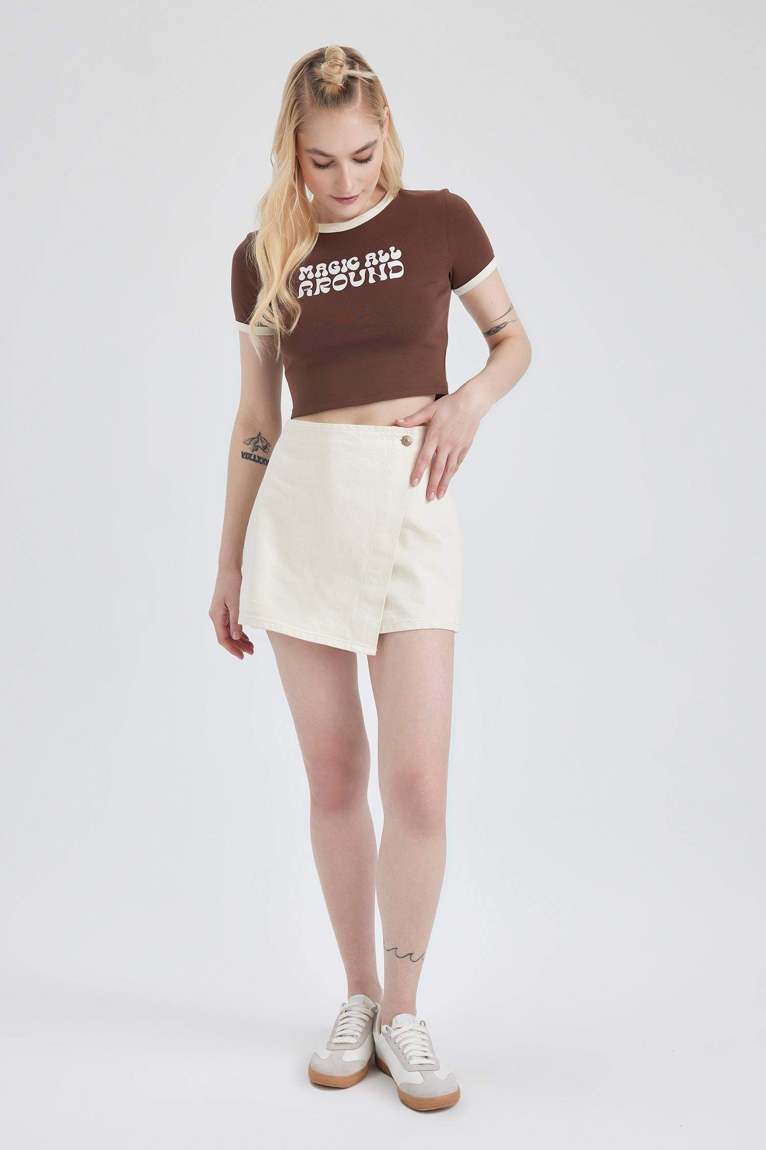 Normal Waist Jean Shorts