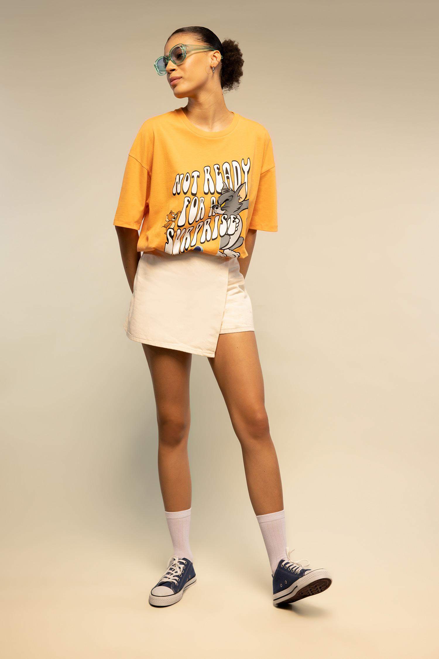 Normal Waist Jean Shorts