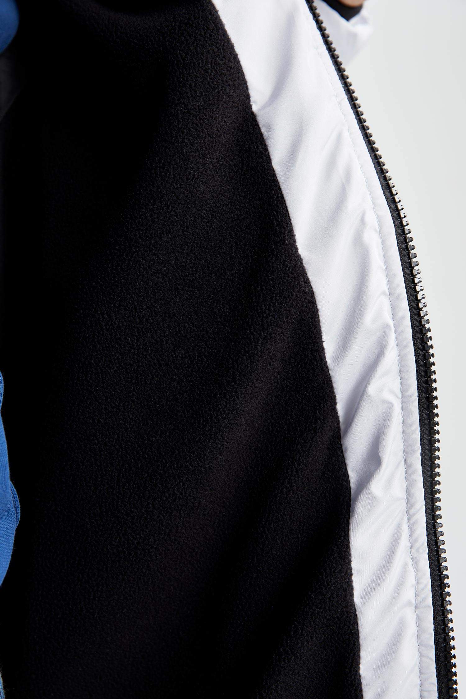 Boy Waterproof Printed Hooded Fleece Lined Puffer Jacket