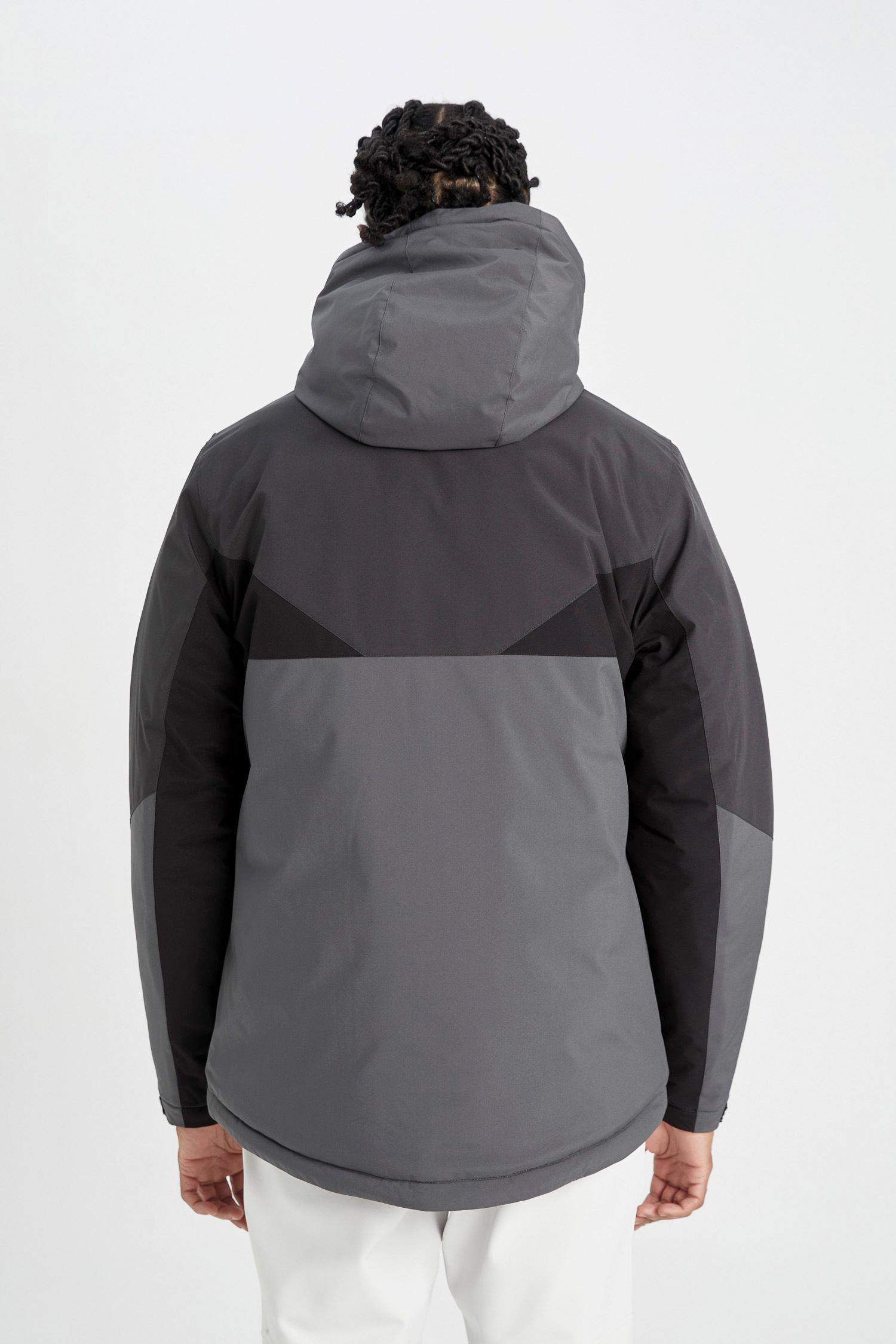 Termometreli Su İtici Rüzgar Geçirmez Slim Fit Dar Kesim Kapüşonlu Fermuarlı Mont