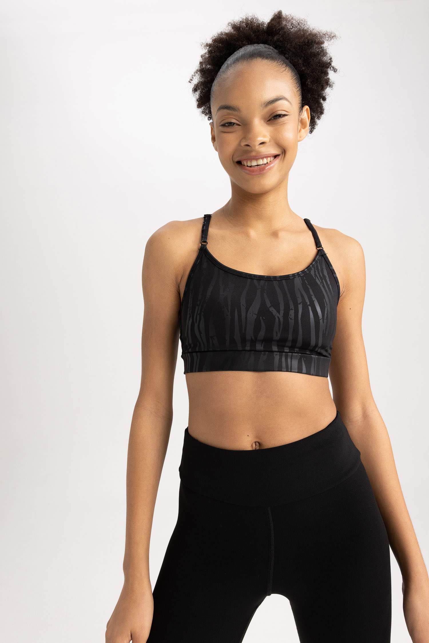 Black WOMEN Defacto Fit Crew Neck Sports Bra 2805761 DeFacto