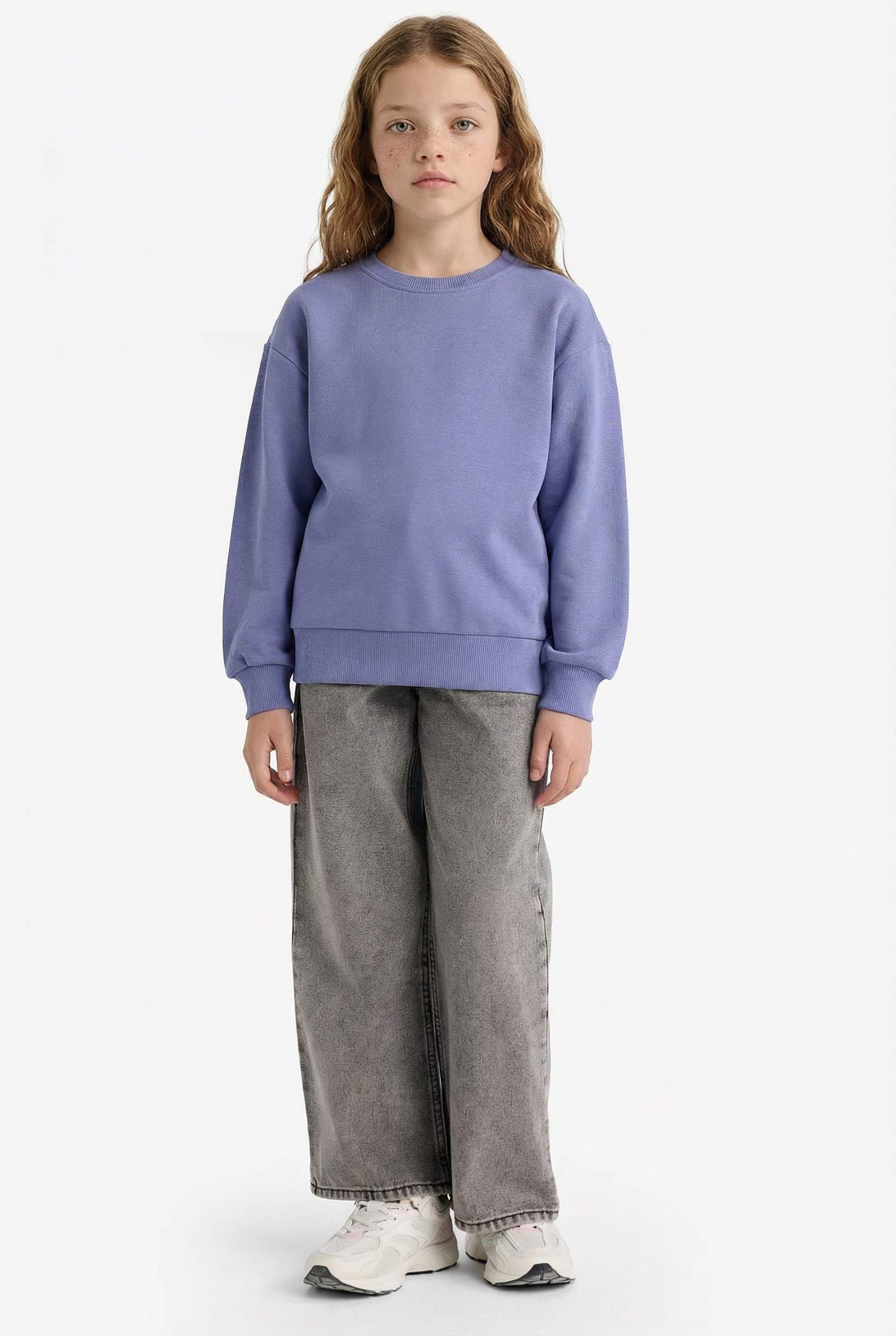 Girl Relax Fit Crew Neck Basic Sweatshirt