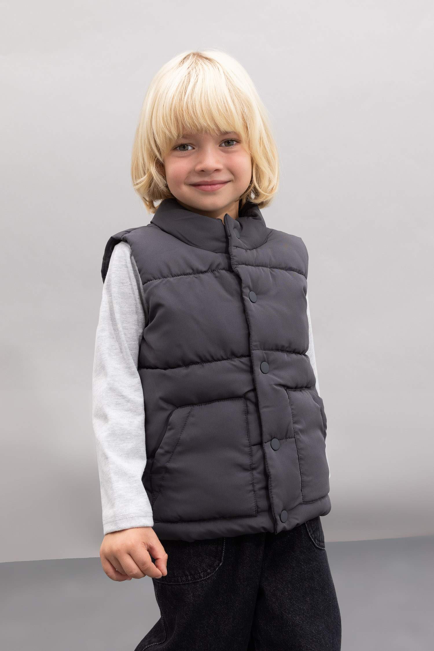 Erkek Bebek Dik Yaka Su Geçirmez Kumaş Çıtçıtlı Şişme Yelek