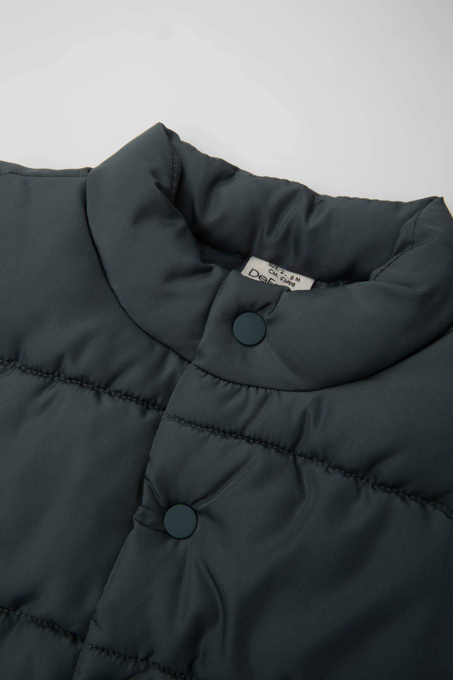 Erkek Bebek Dik Yaka Su Geçirmez Kumaş Çıtçıtlı Şişme Yelek