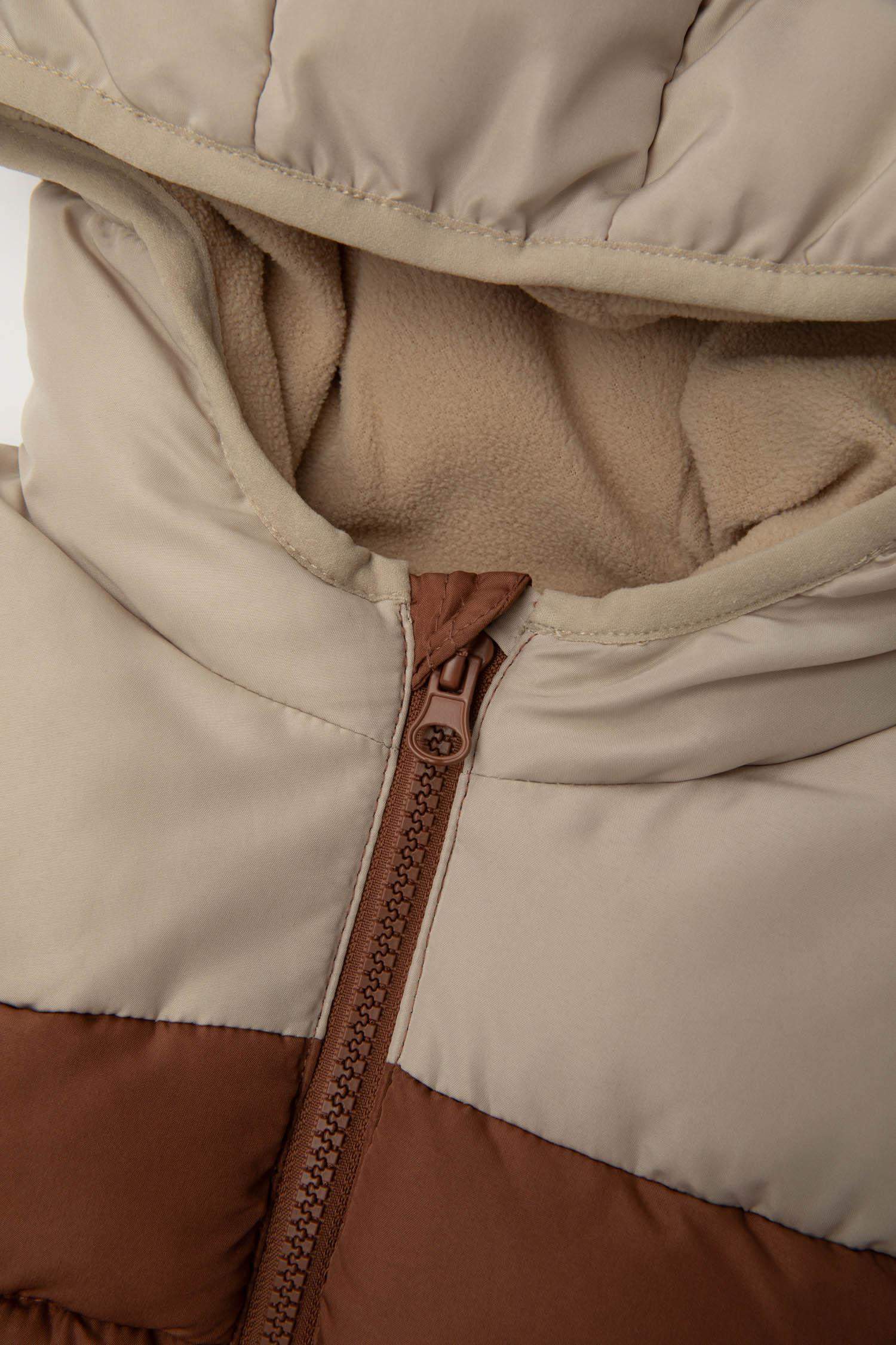 يلك نفخ ولادي مقاوم للماء ببطانة صوفية